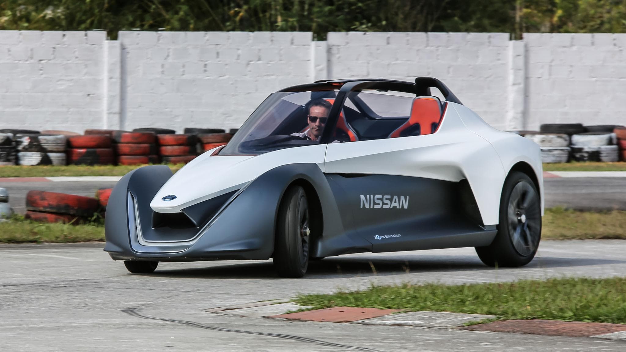 Nissan Bladeglider Wallpapers