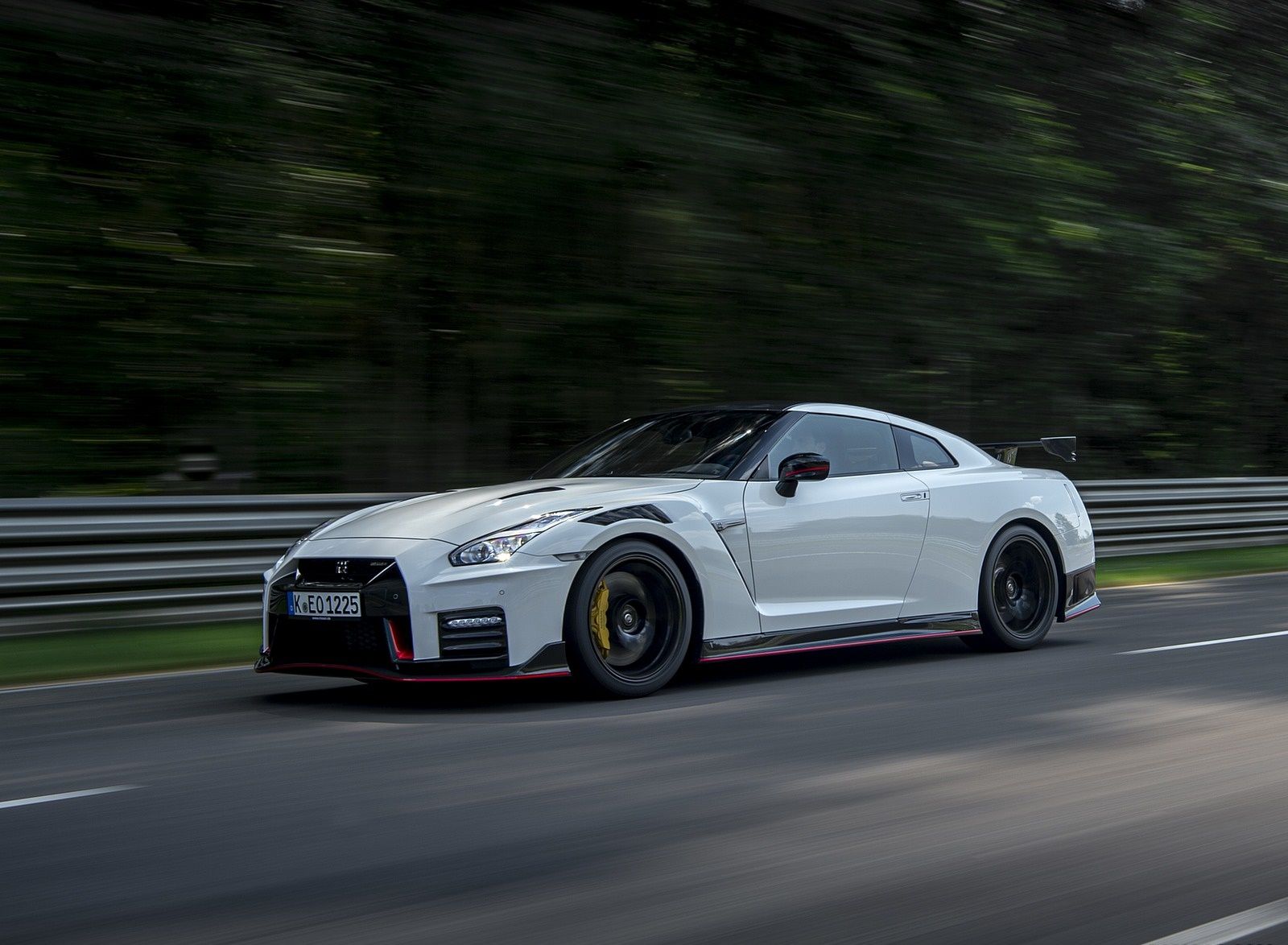 Nissan Gt R Sports 2020 Wallpapers