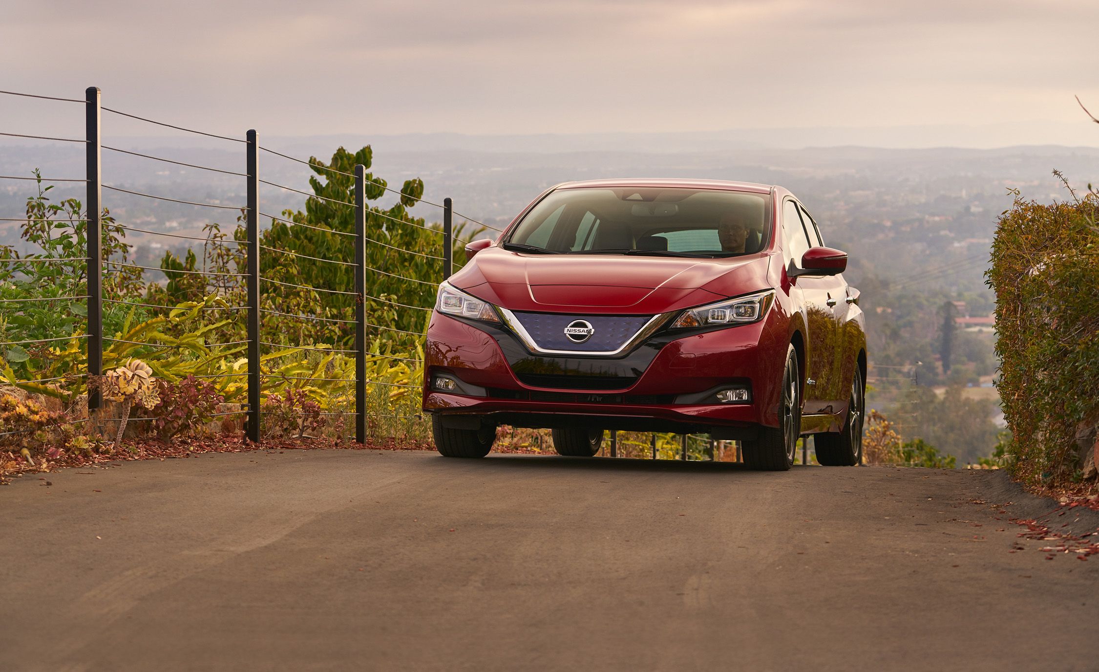 Nissan Leaf Wallpapers