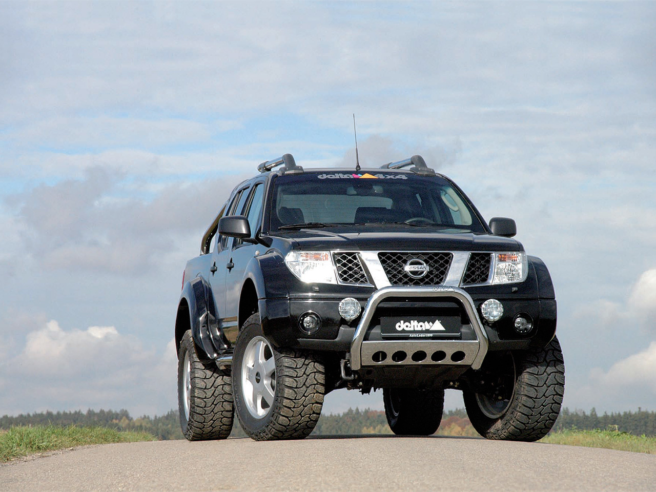 Nissan Navara Wallpapers