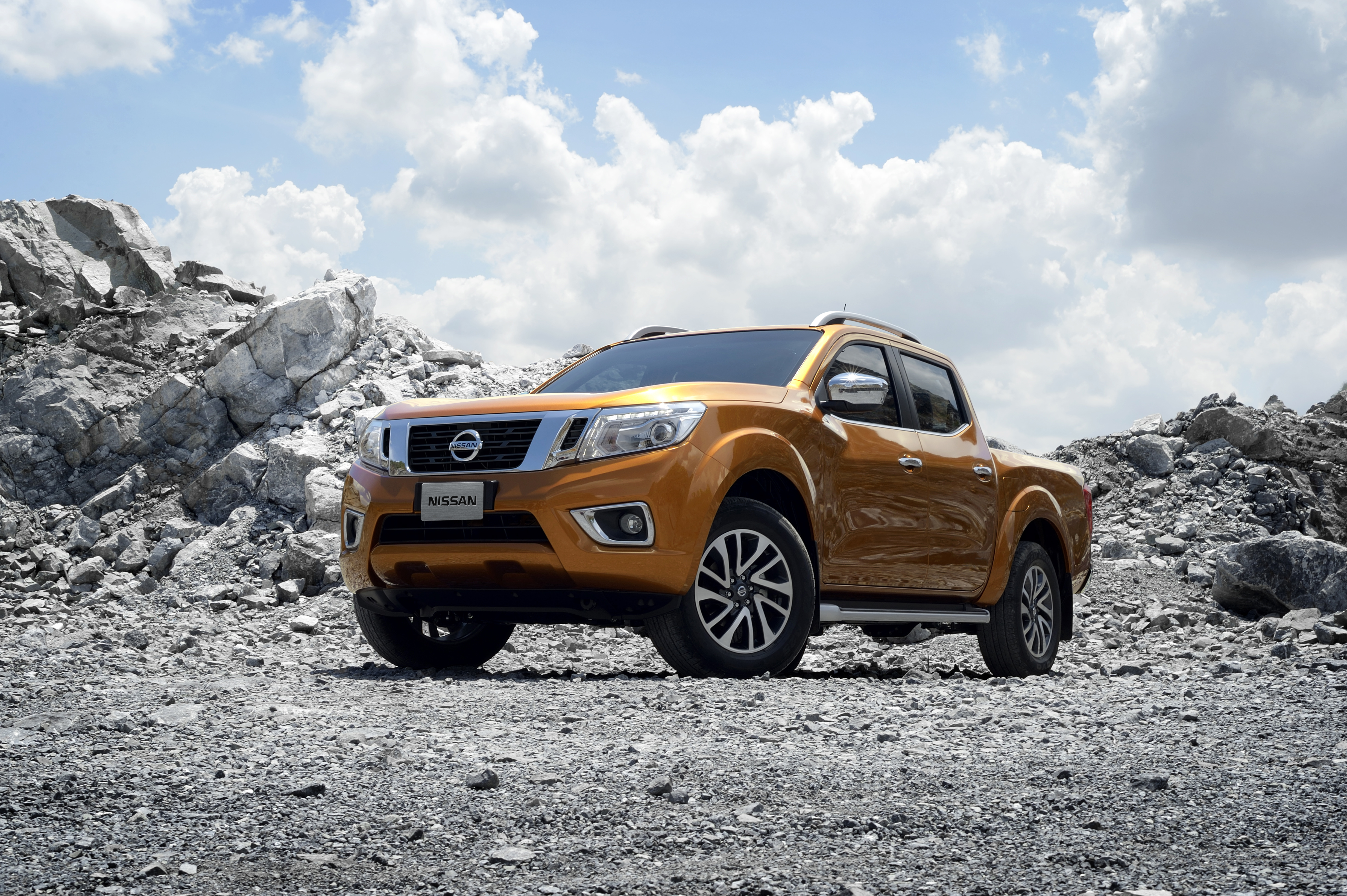 Nissan Navara Wallpapers