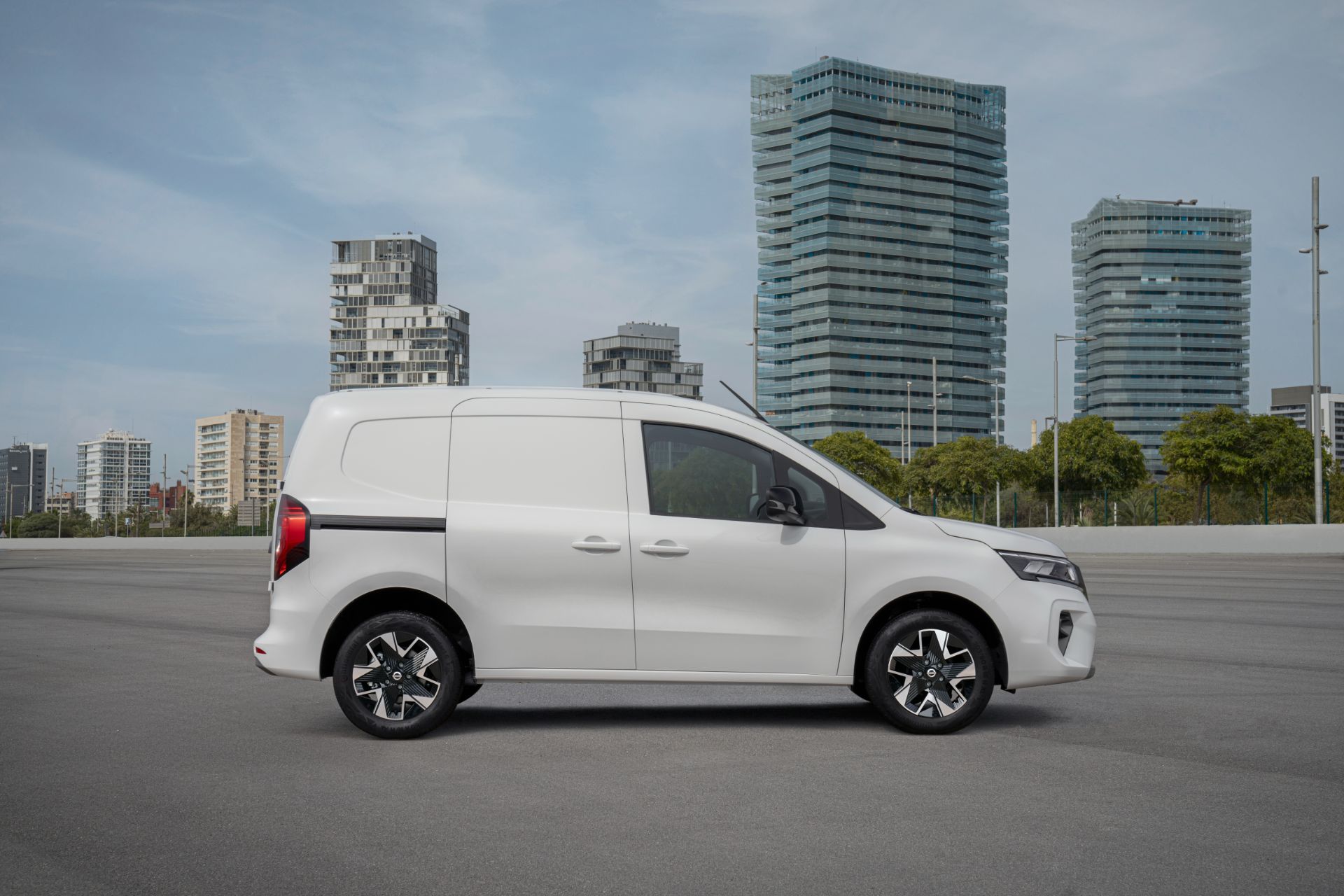 Nissan Nv200 Wallpapers