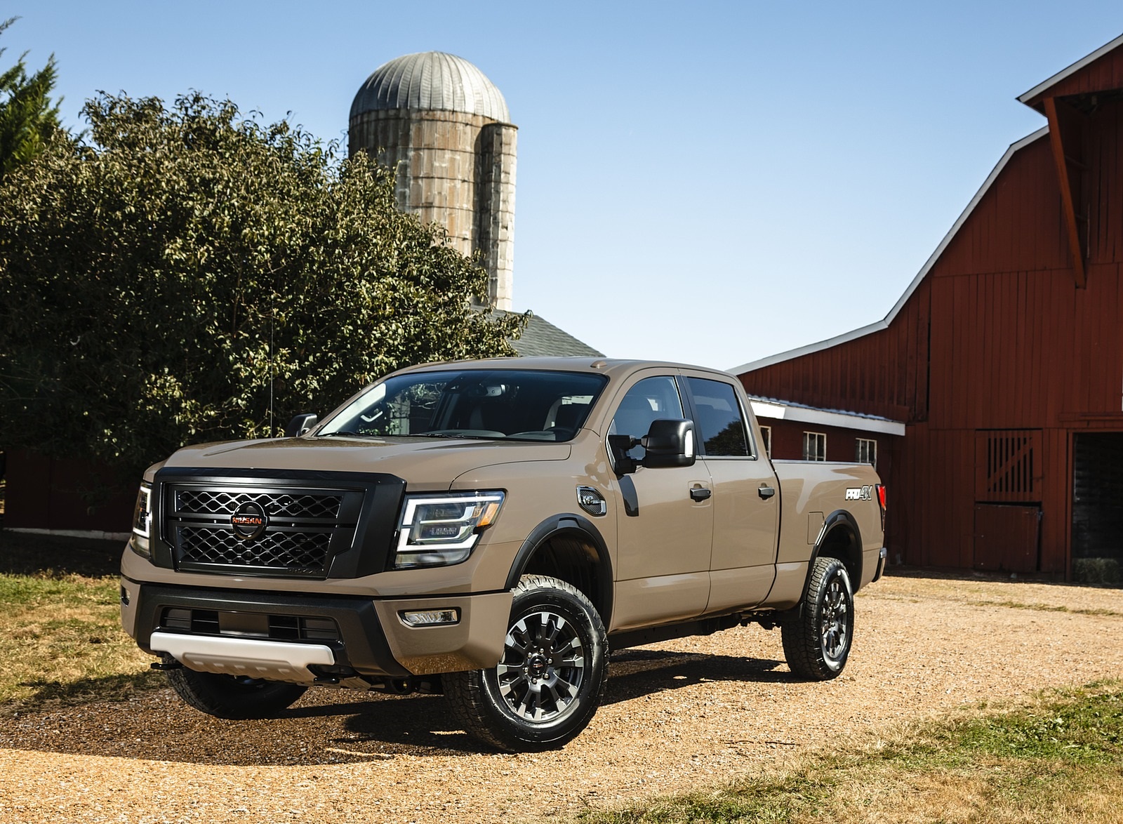 Nissan Titan Wallpapers