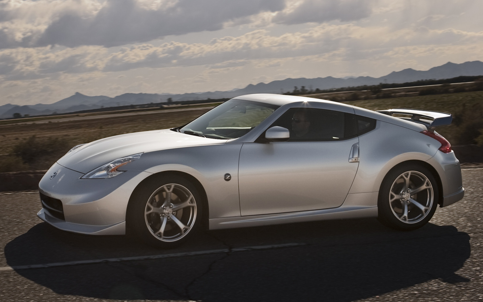 Nissan Z Car Wallpapers