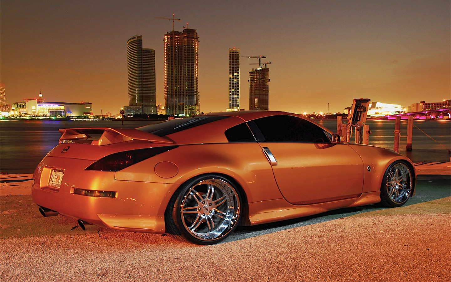 Nissan Z Car Wallpapers