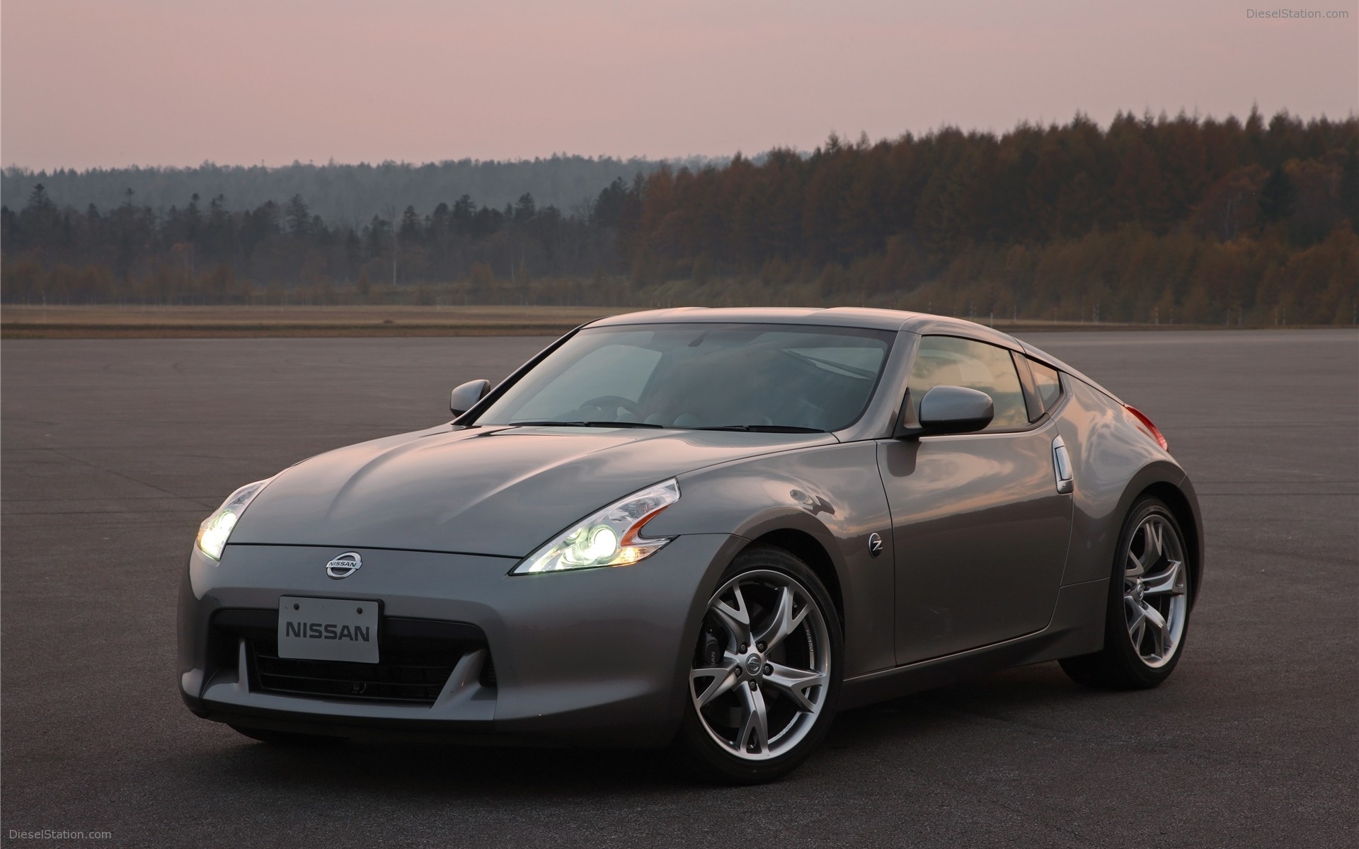 Nissan Z Car Wallpapers