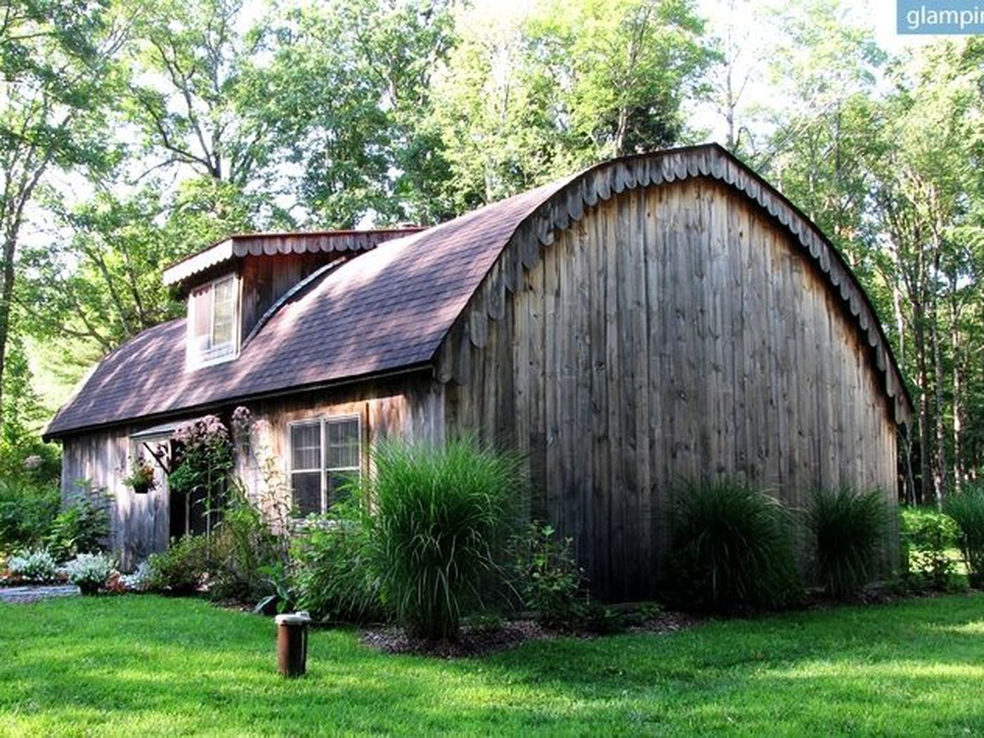 Nissen Hut Wallpapers