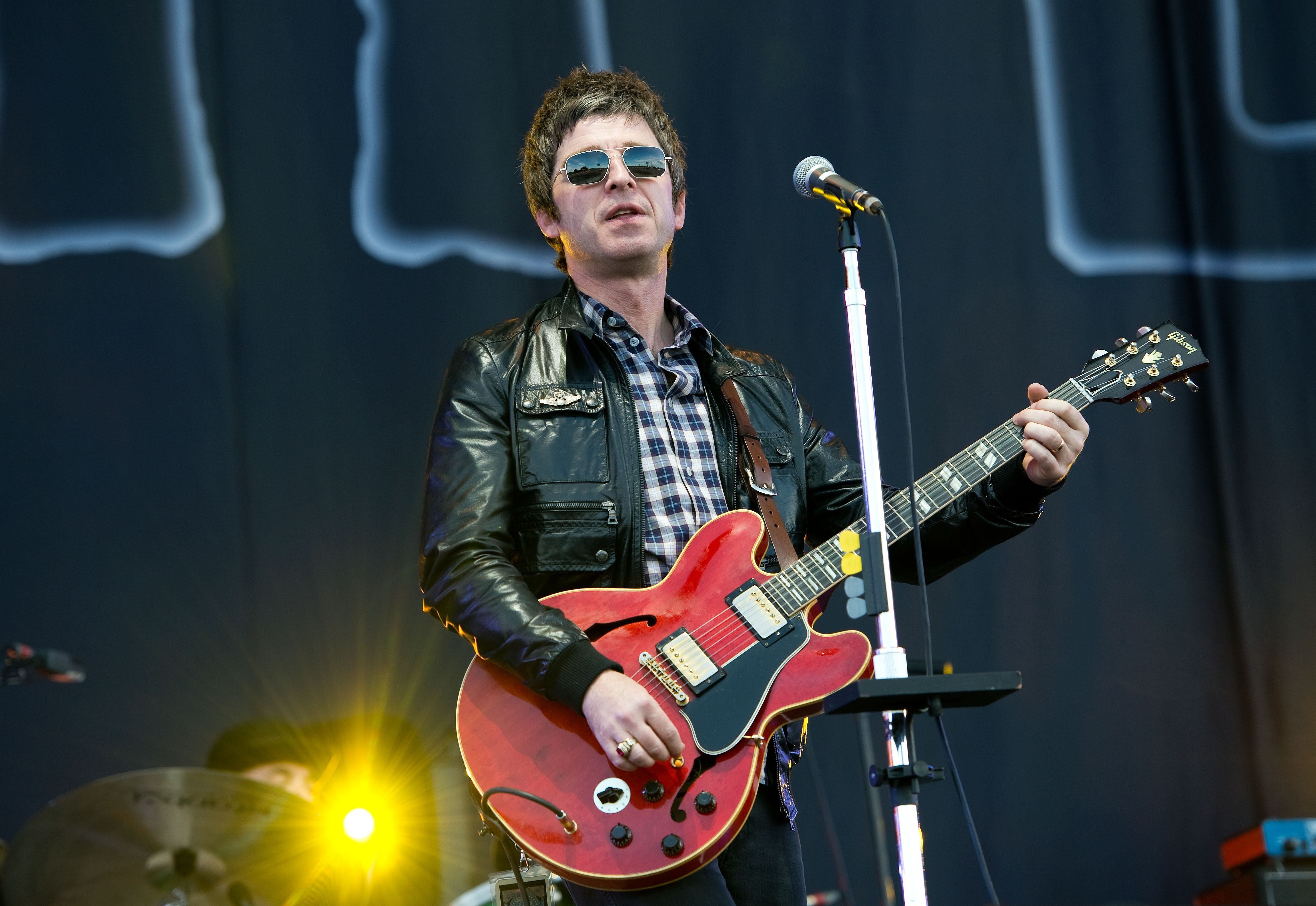 Noel Gallagher Wallpapers