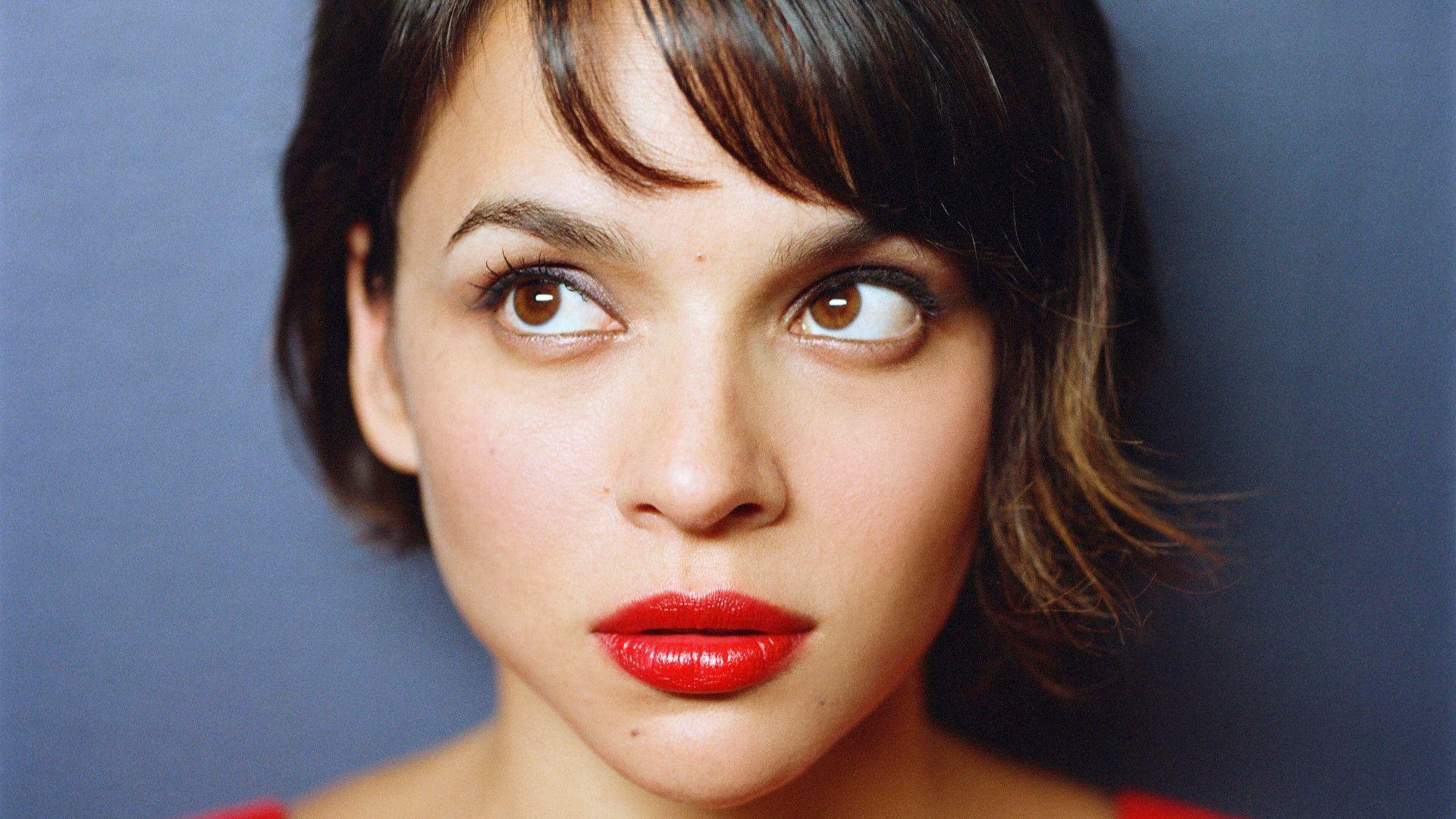 Norah Jones Wallpapers