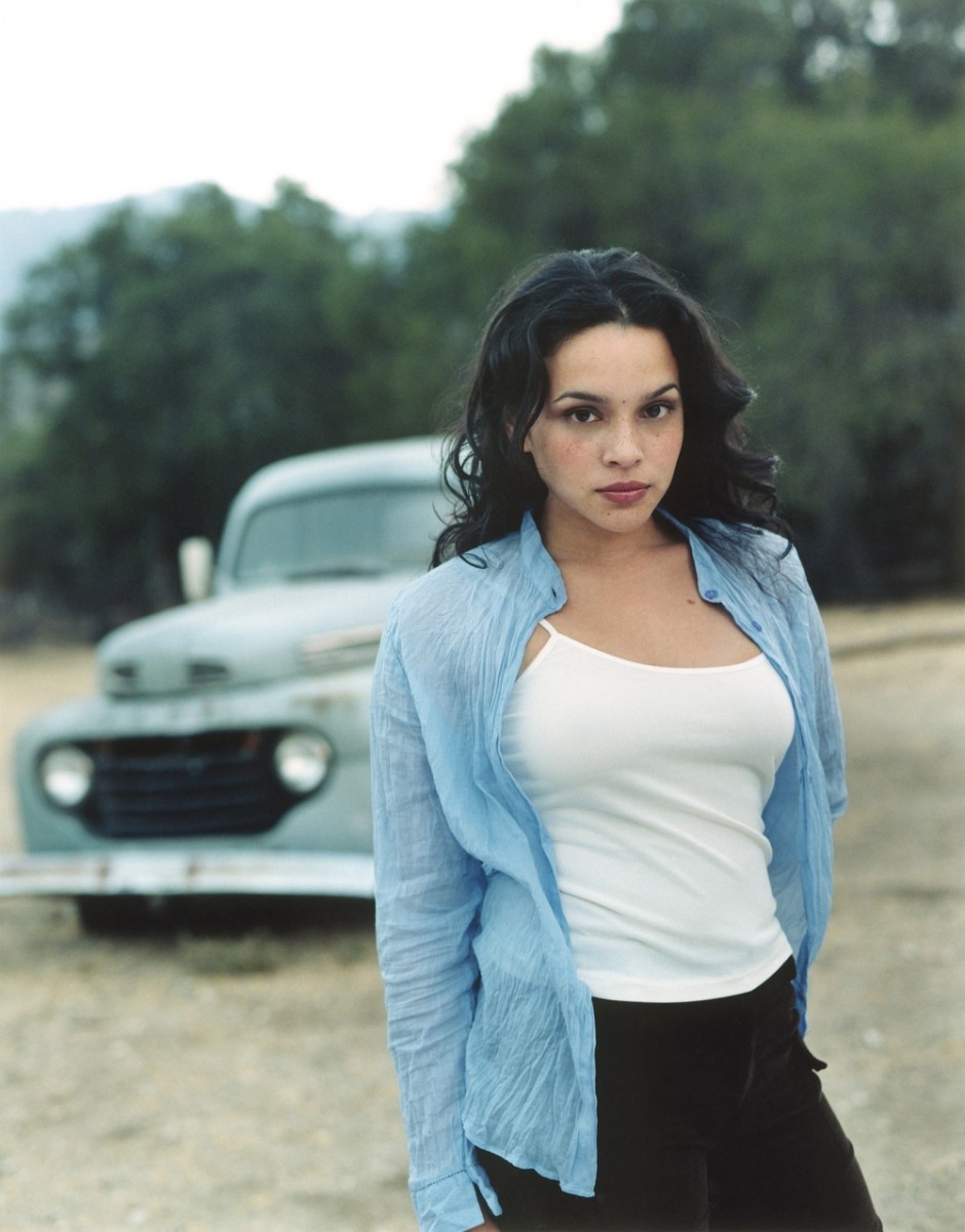 Norah Jones Wallpapers