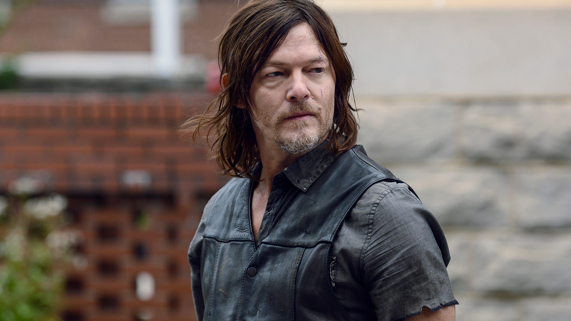 Norman Reedus In The Walking Dead 8 Wallpapers