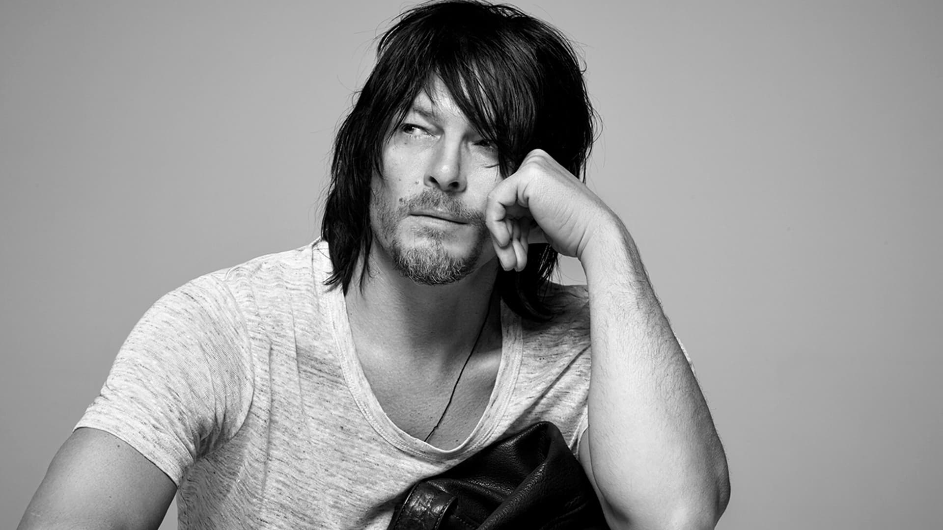 Norman Reedus In The Walking Dead 8 Wallpapers