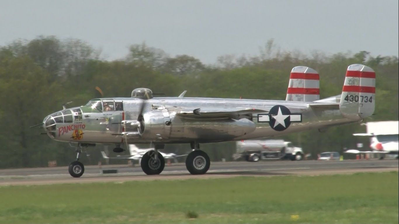 North American B-25 Mitchell Wallpapers