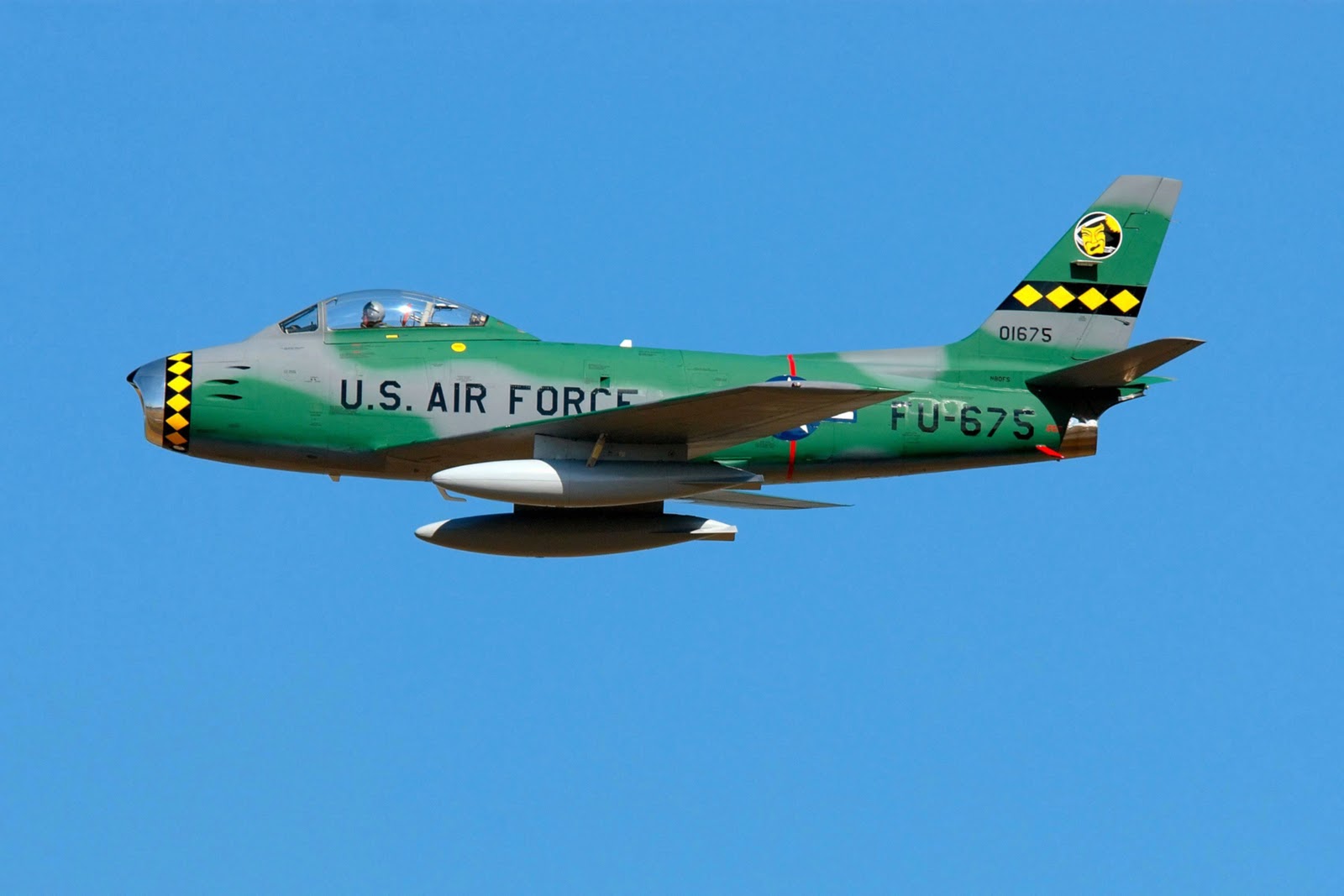 North American F-86 Sabre Wallpapers