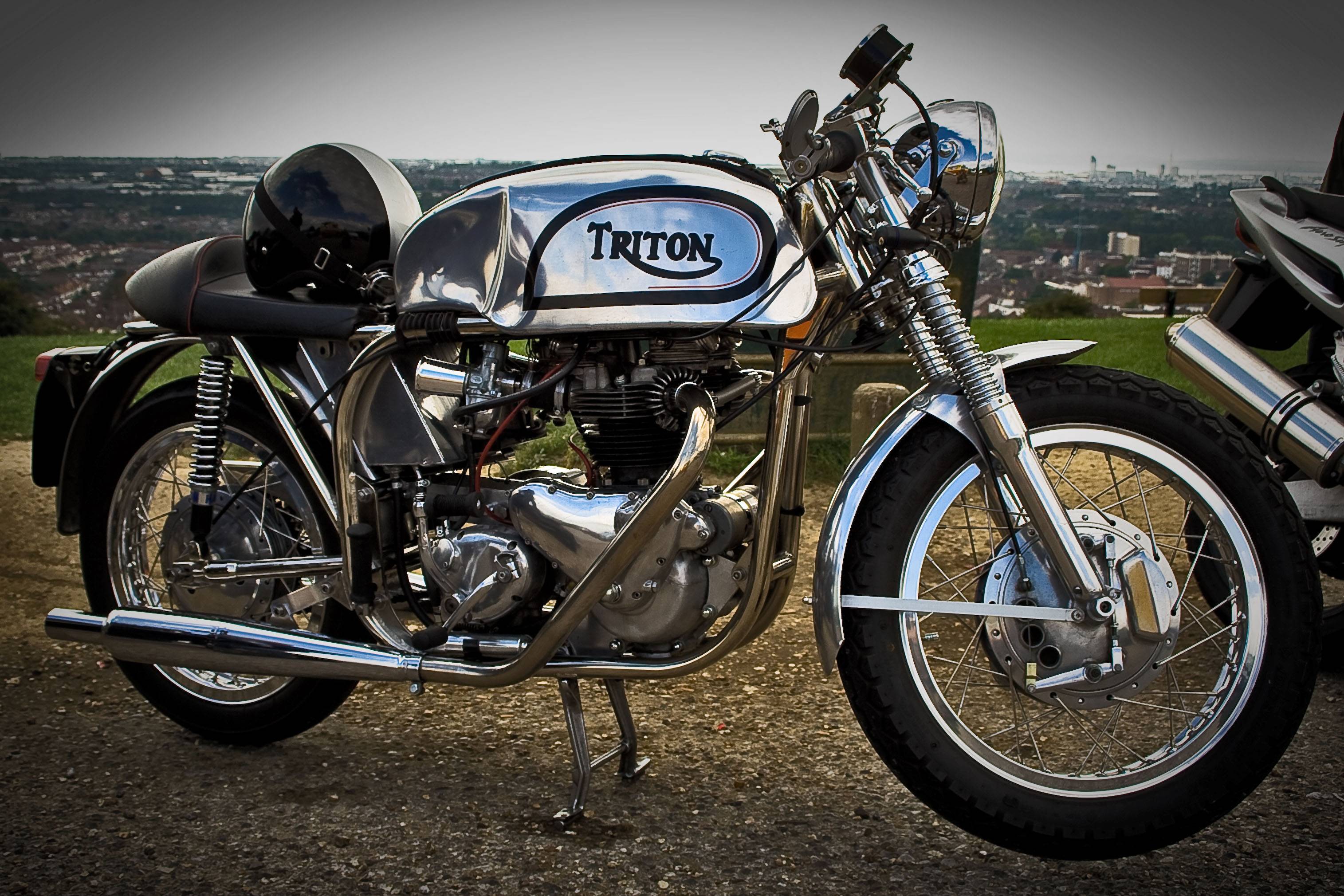 Norton Commando Cafe Racer Wallpapers