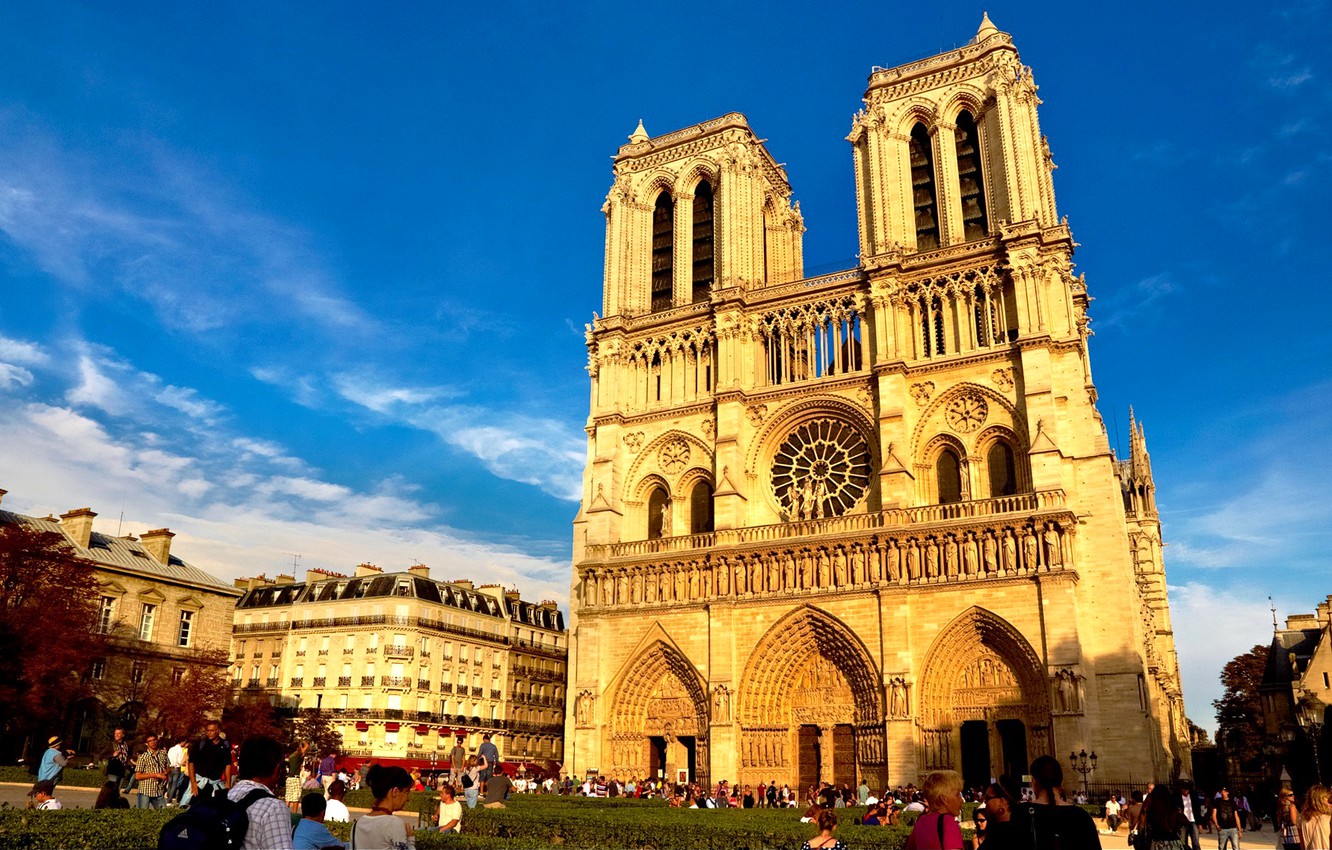 Notre-Dame De Paris Wallpapers