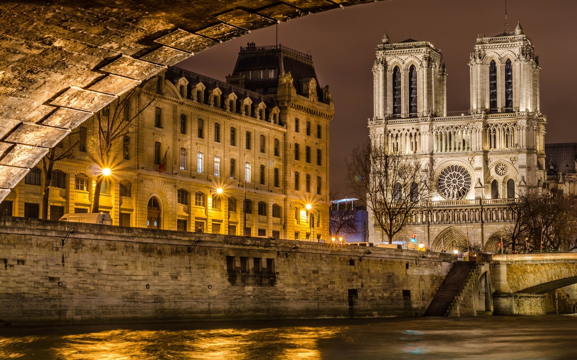 Notre-Dame De Paris Wallpapers