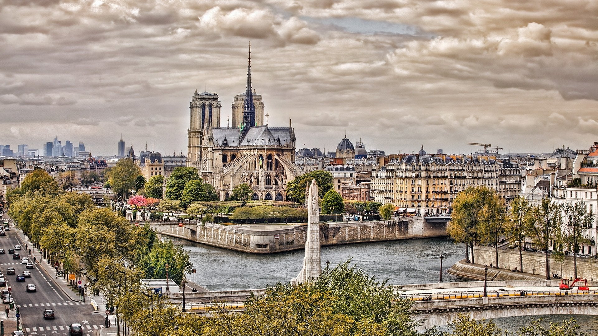 Notre-Dame De Paris Wallpapers