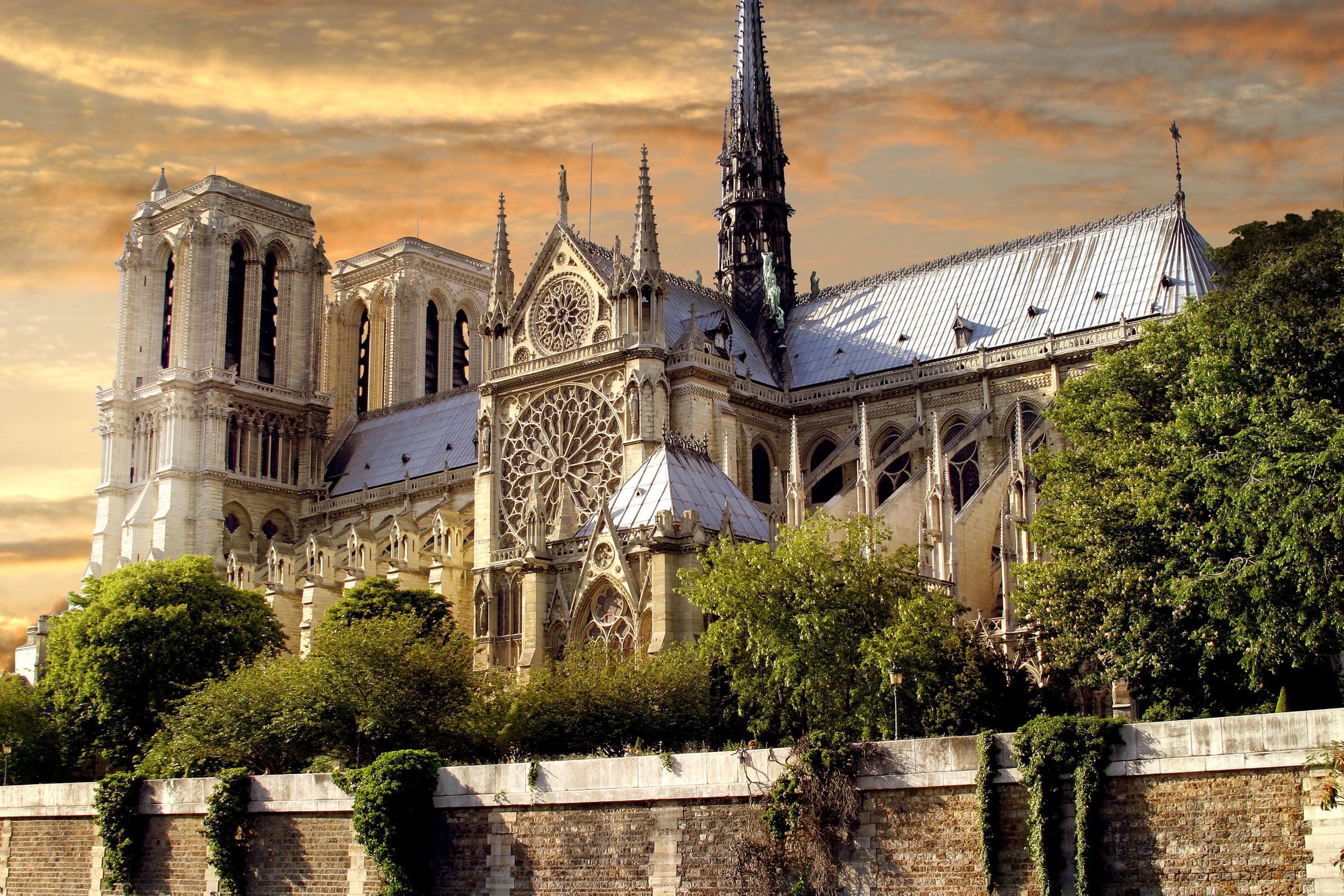 Notre-Dame-Du-Cap Basilica Wallpapers