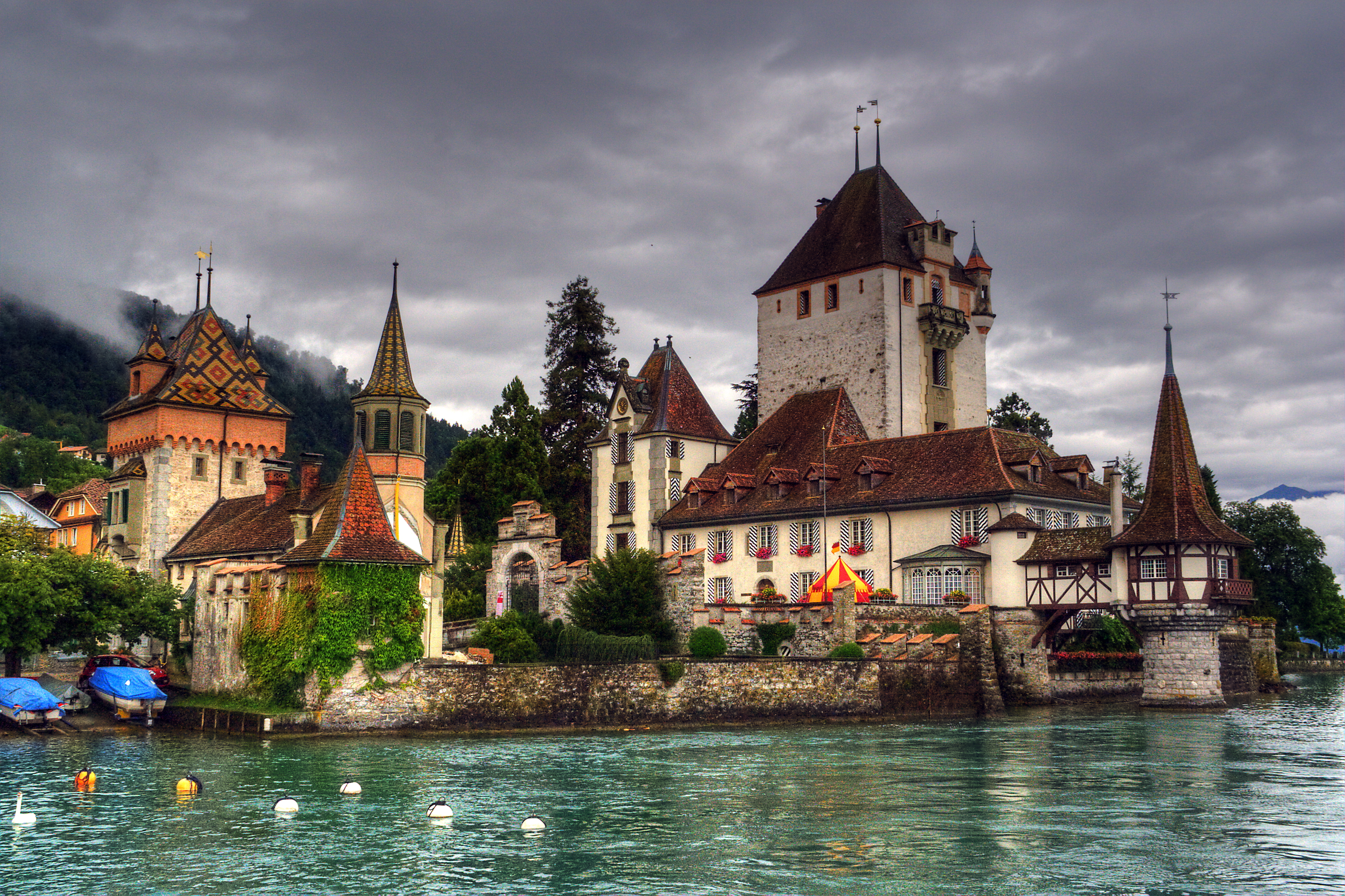 Oberhofen Castle Wallpapers