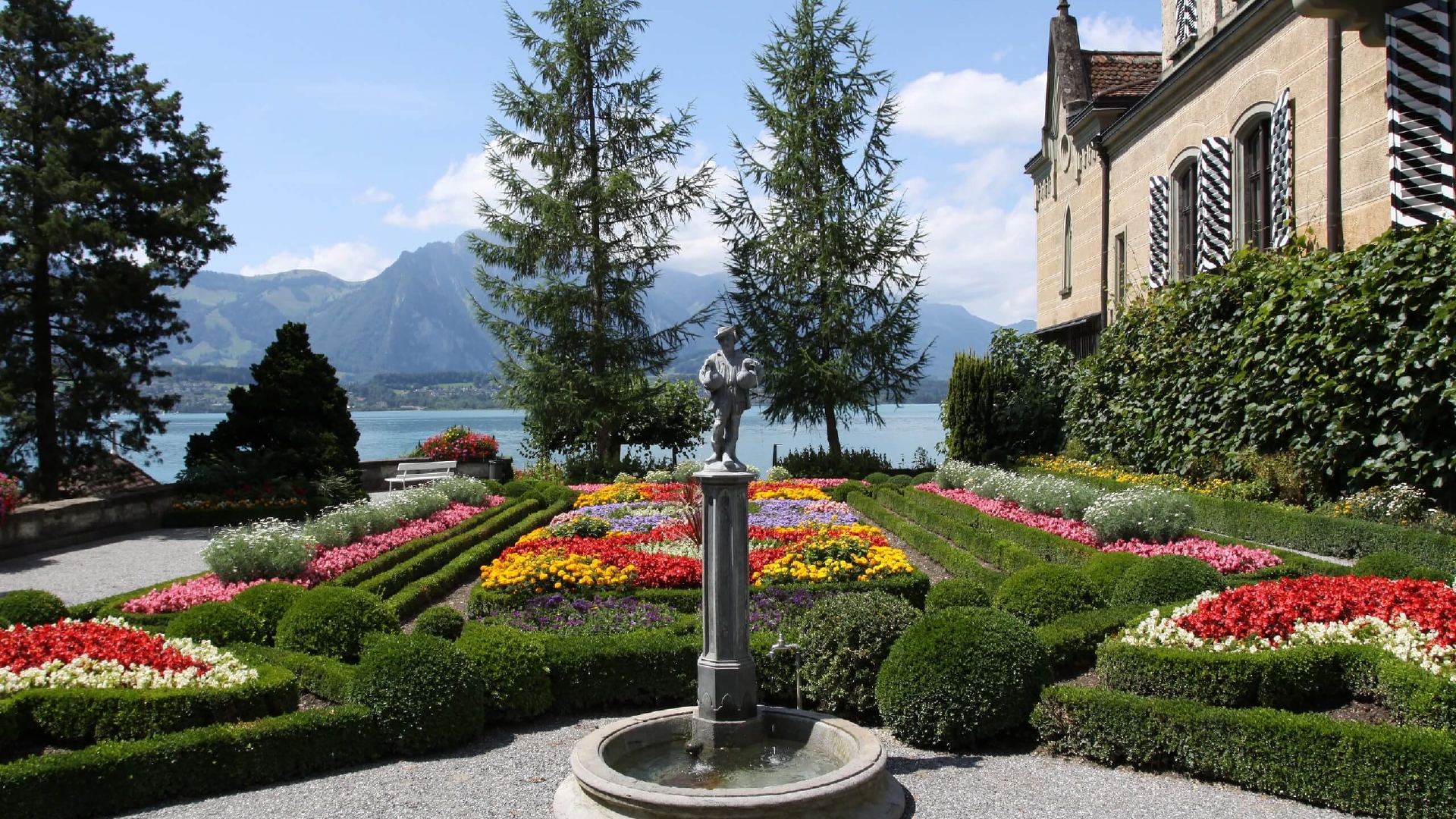 Oberhofen Castle Wallpapers