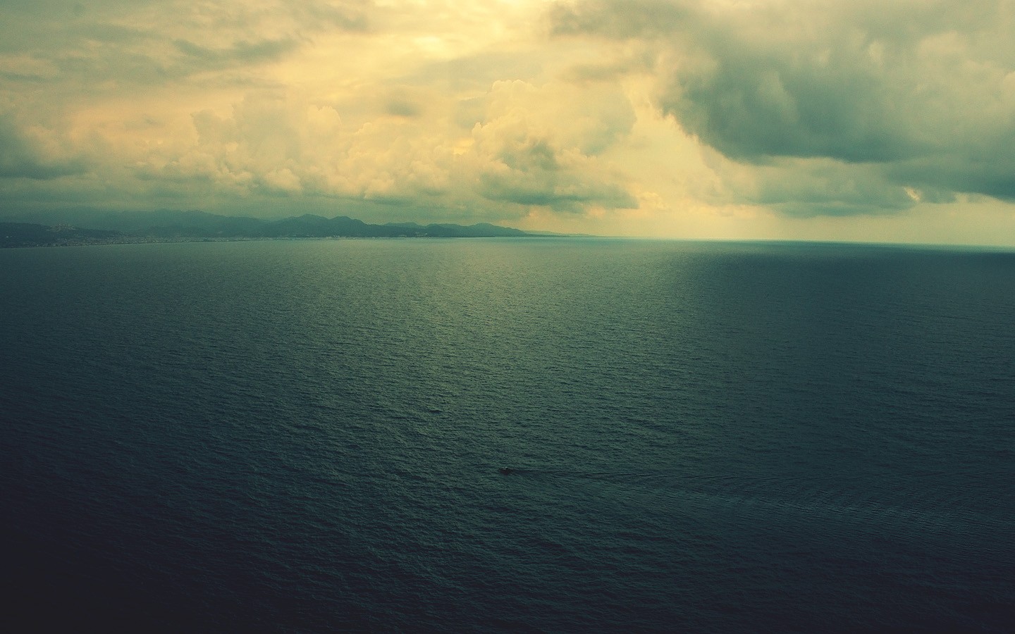 Ocean Loneliness Wallpapers