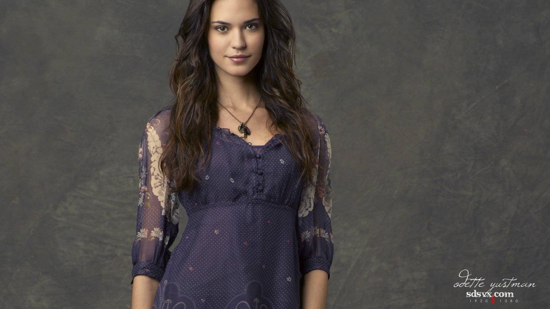 Odette Annable Wallpapers