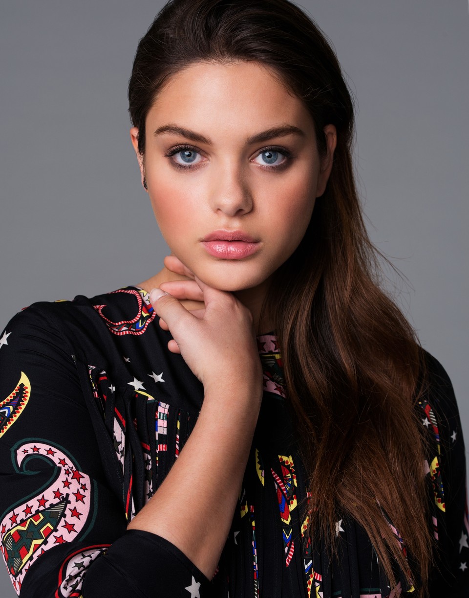 Odeya Rush Actress Latest Photoshoot Wallpapers