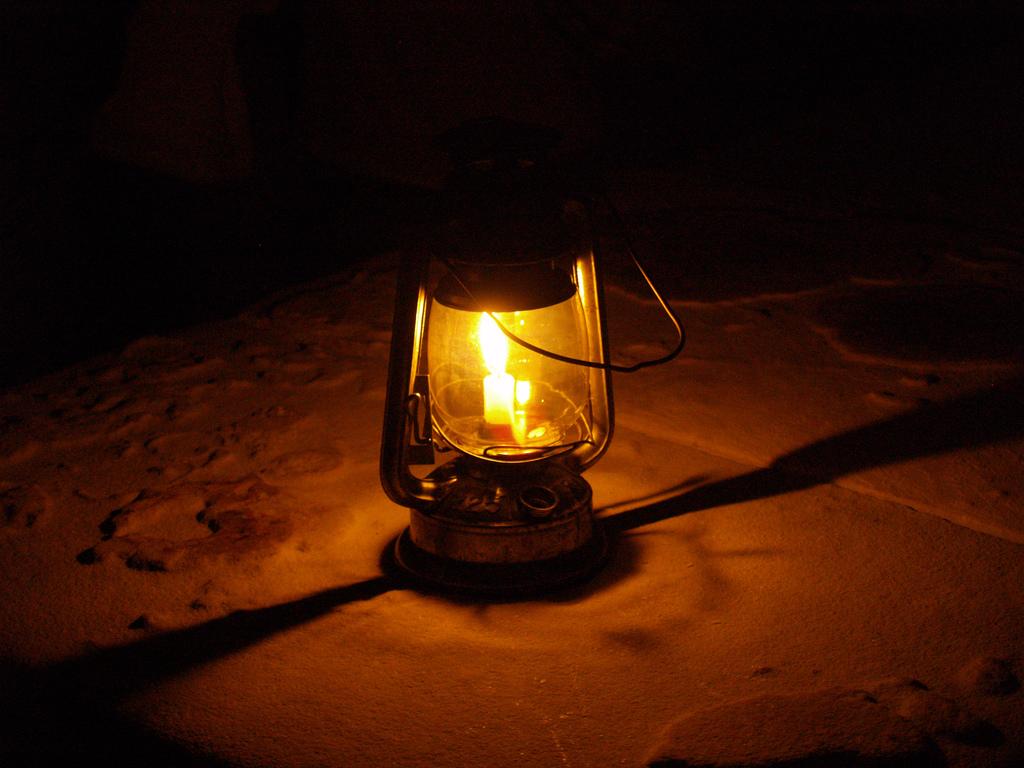 Oil Lamp Wallpapers