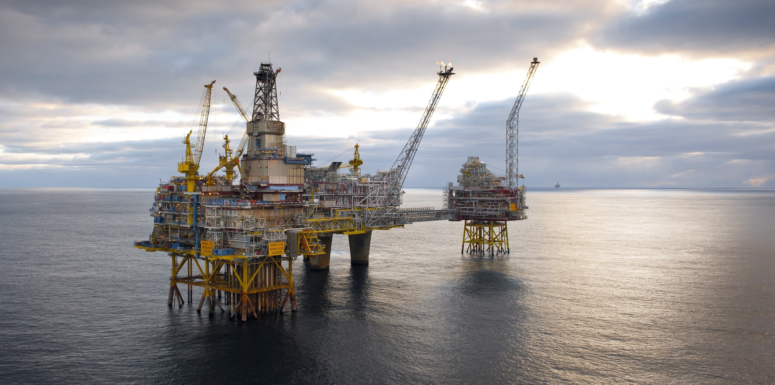 Oil Platform Wallpapers