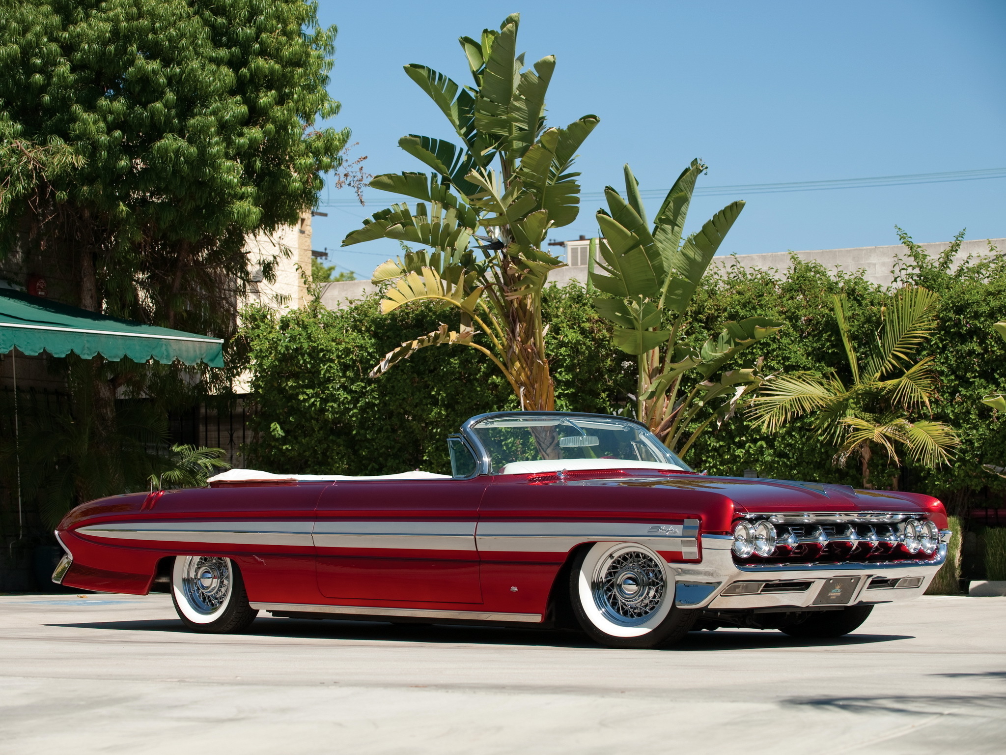 Oldsmobile Starfire Convertible Wallpapers