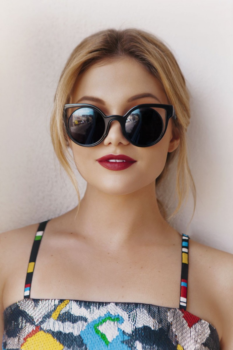 Olivia Holt 2017 Wallpapers