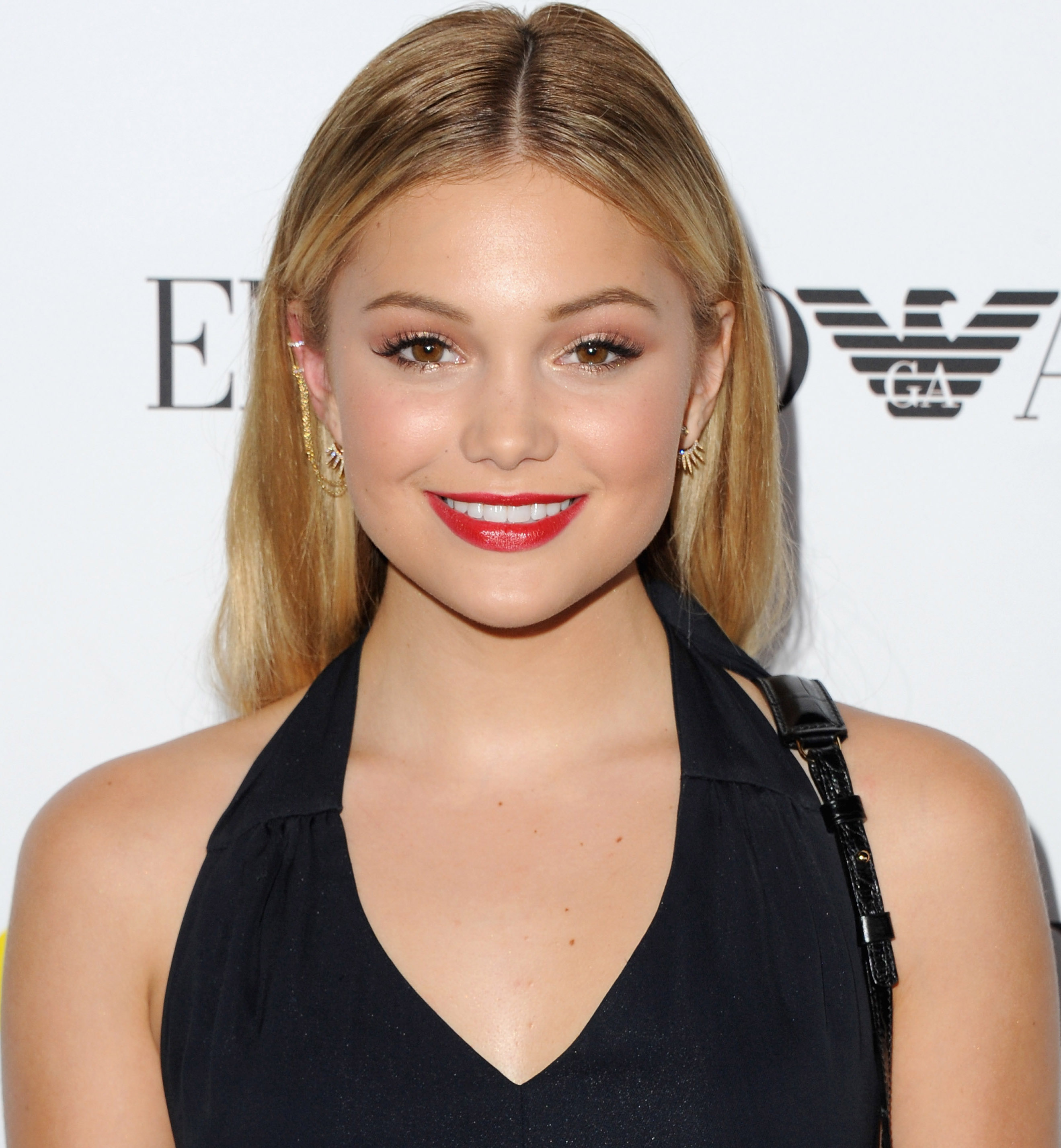 Olivia Holt 4K Wallpapers