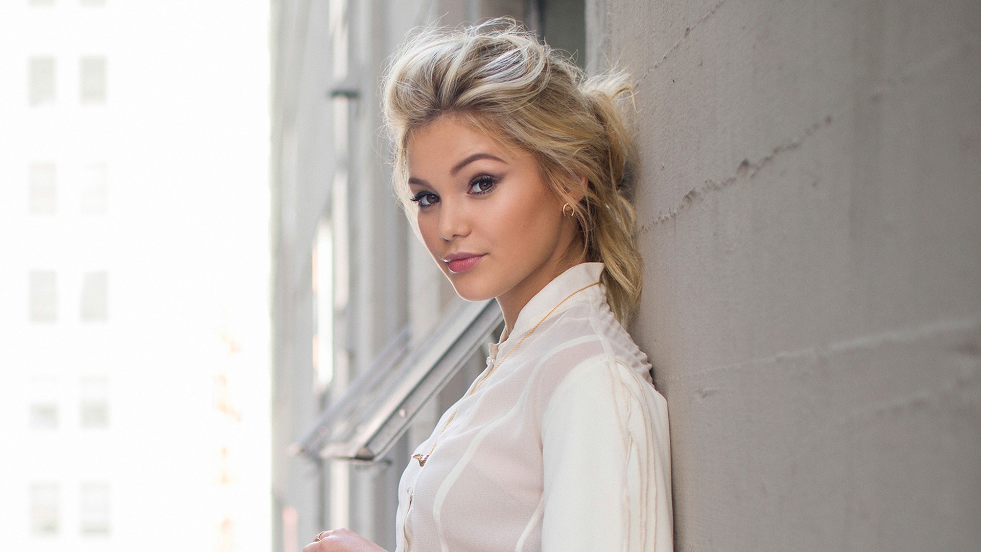 Olivia Holt HD Actress 2021 Wallpapers