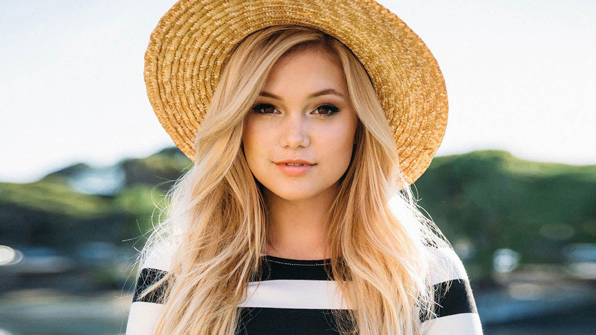 Olivia Holt HD Wallpapers