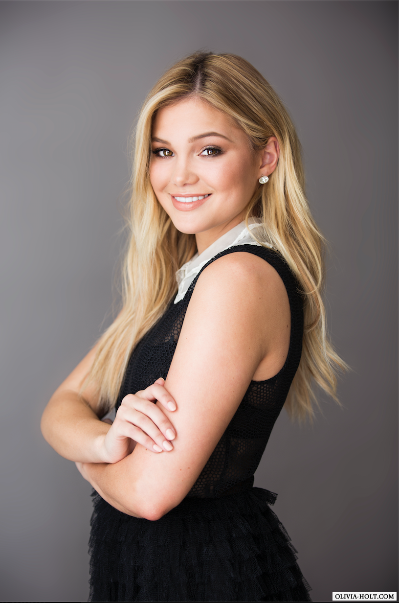 Olivia Holt In Cloak And Dagger Season 2 Wallpapers