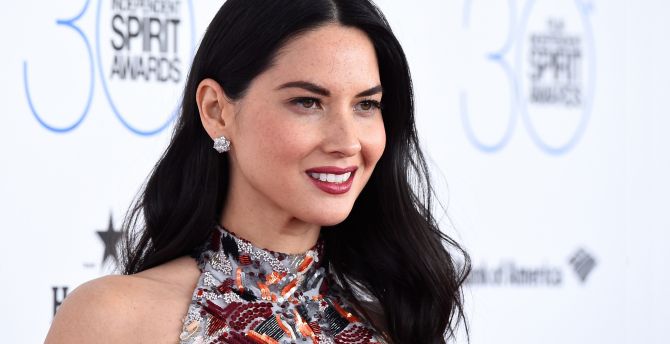 Olivia Munn Actress Wallpapers