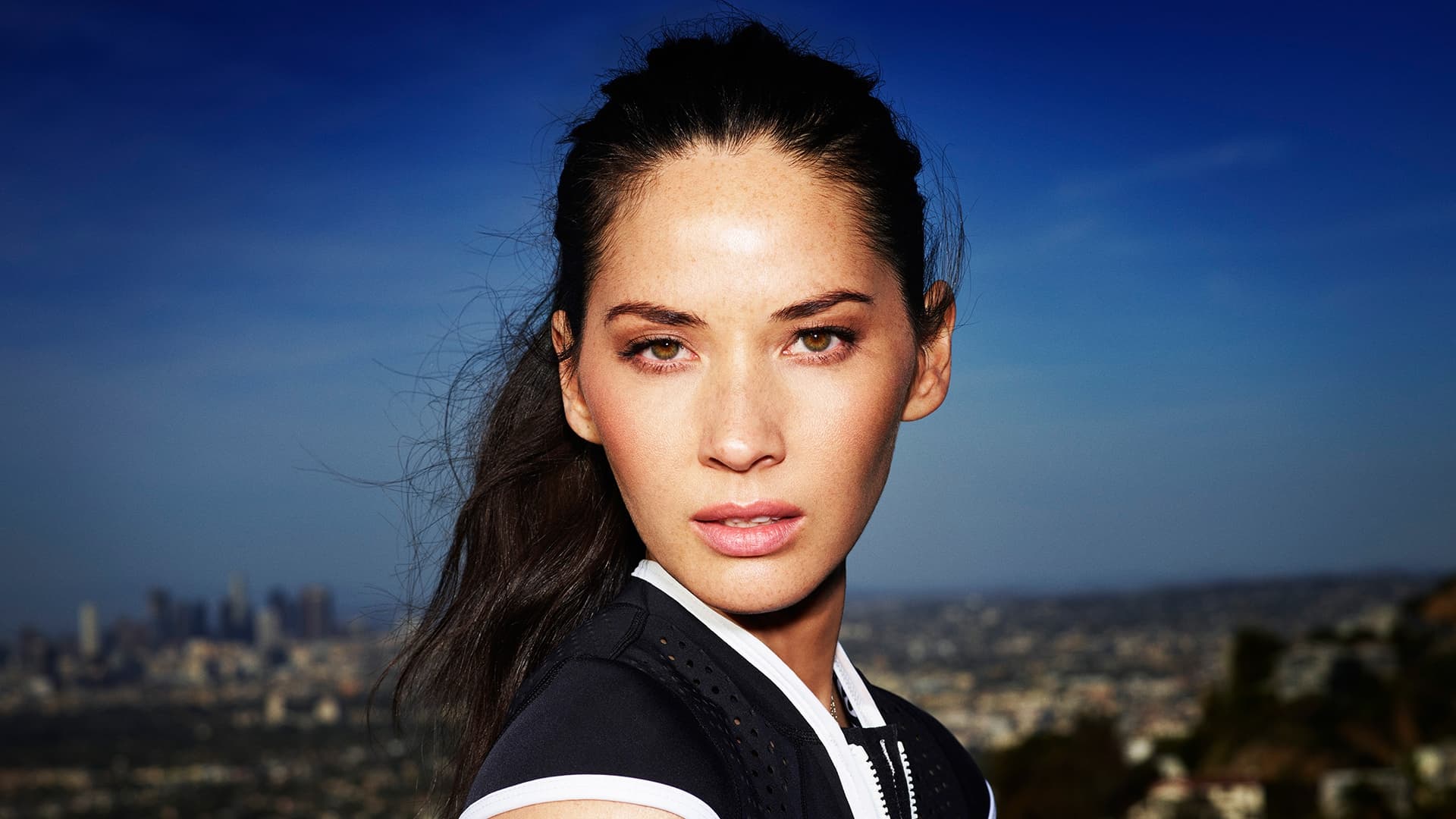 Olivia Munn Actress Wallpapers