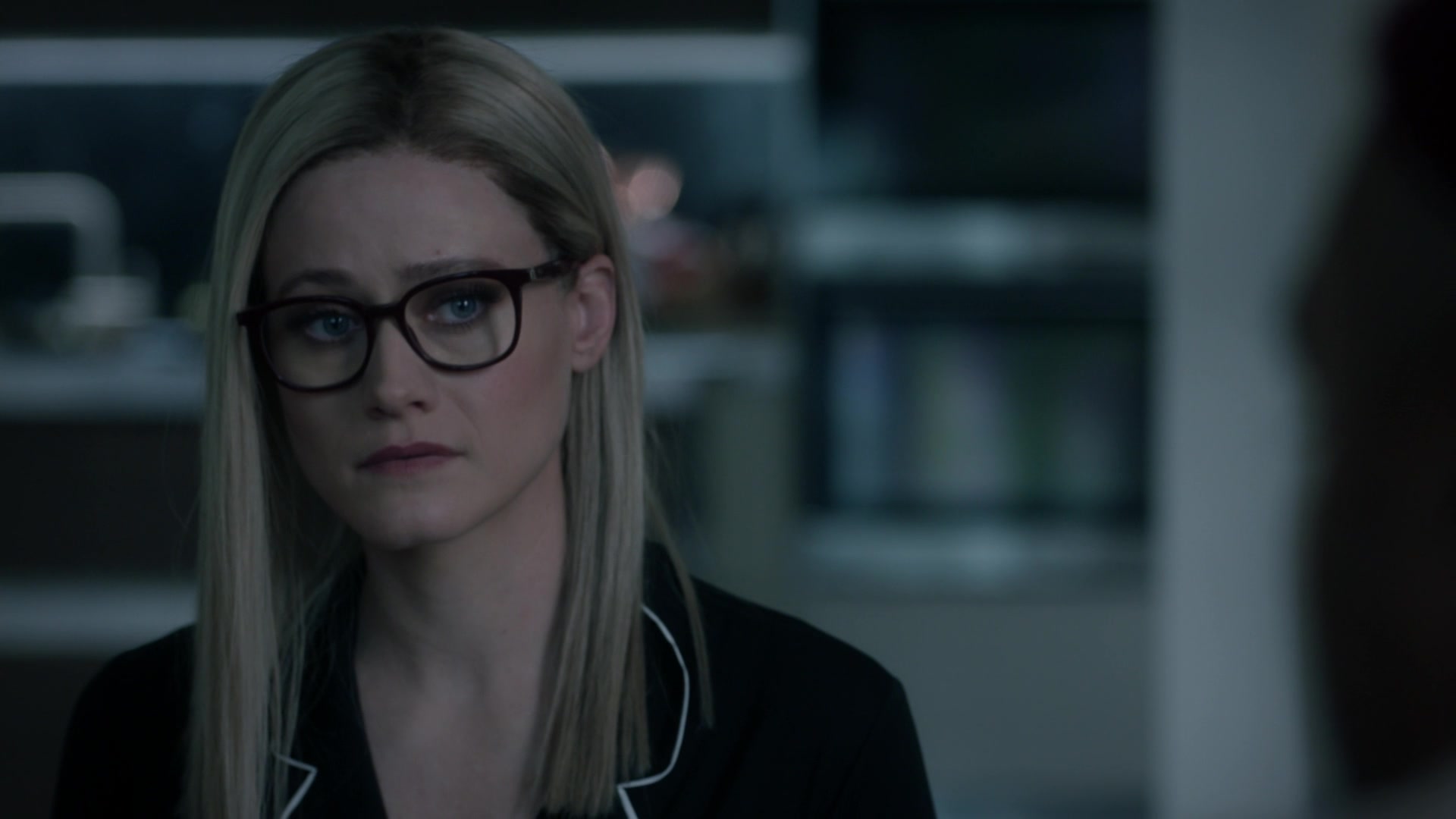 Olivia Taylor Dudley The Magicians Actress Wallpapers