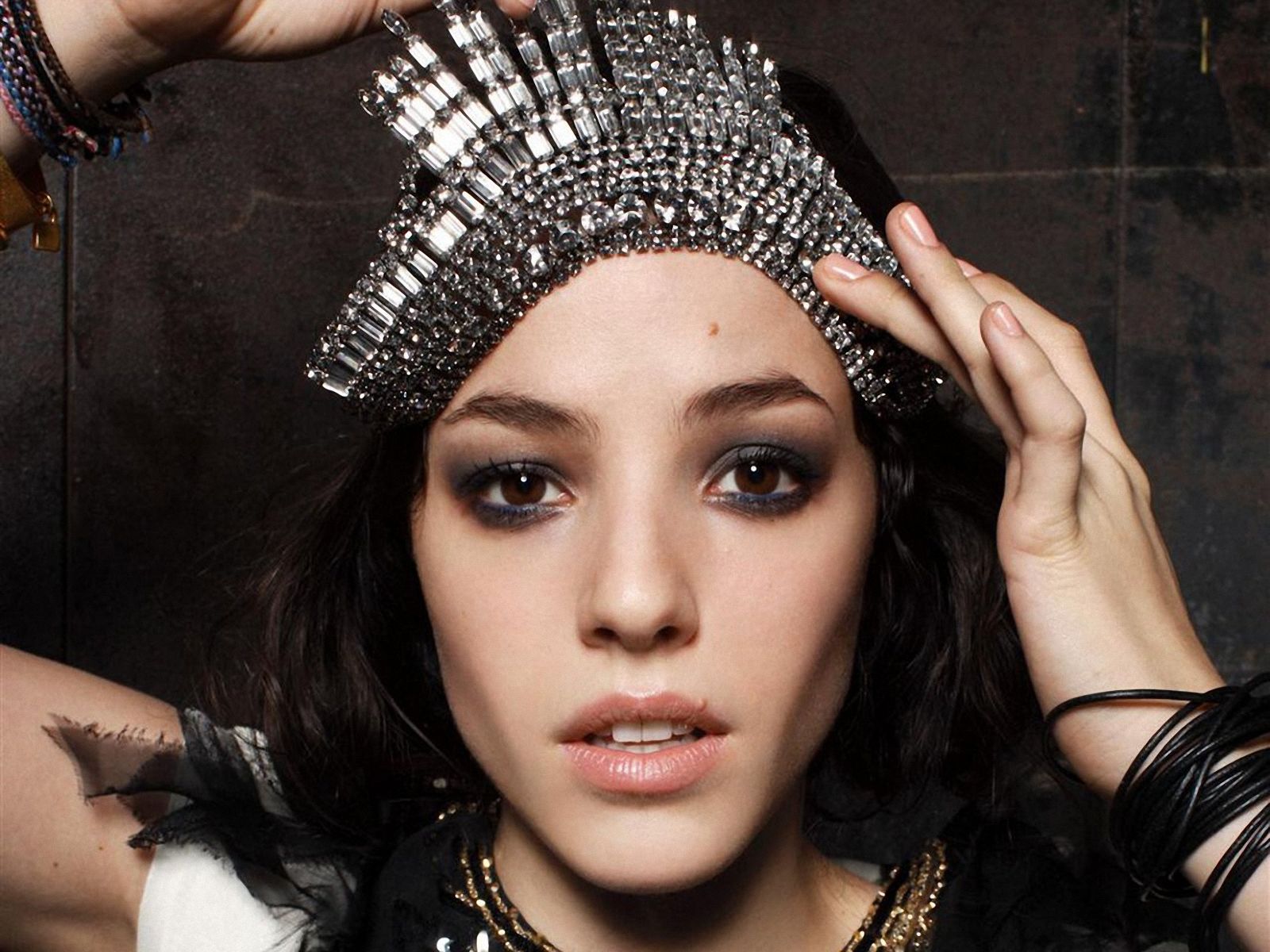 Olivia Thirlby Wallpapers