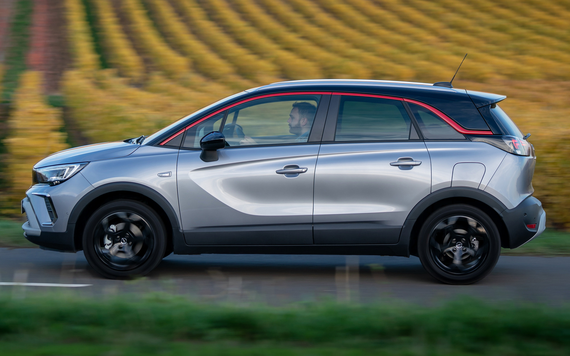 Opel Crossland X Wallpapers