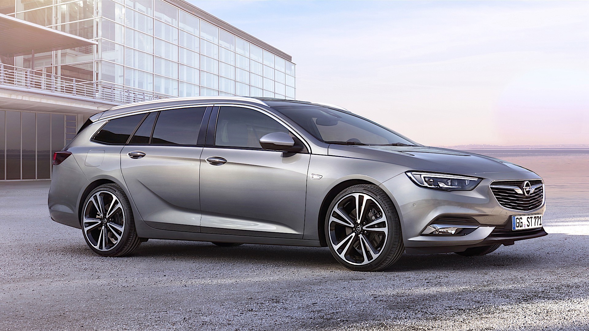 Opel Insignia Sports Tourer Wallpapers