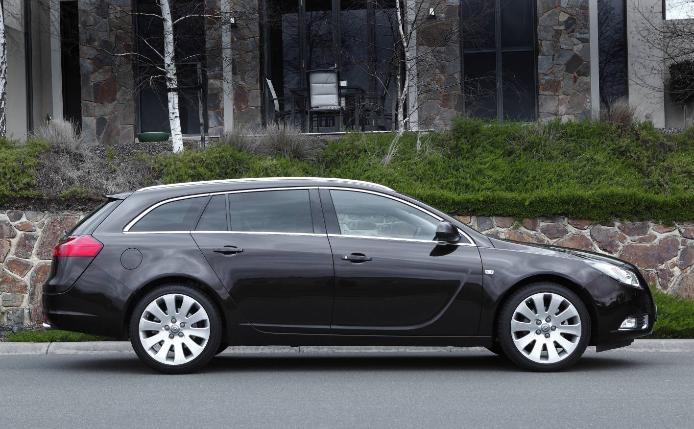 Opel Insignia Sports Tourer Wallpapers