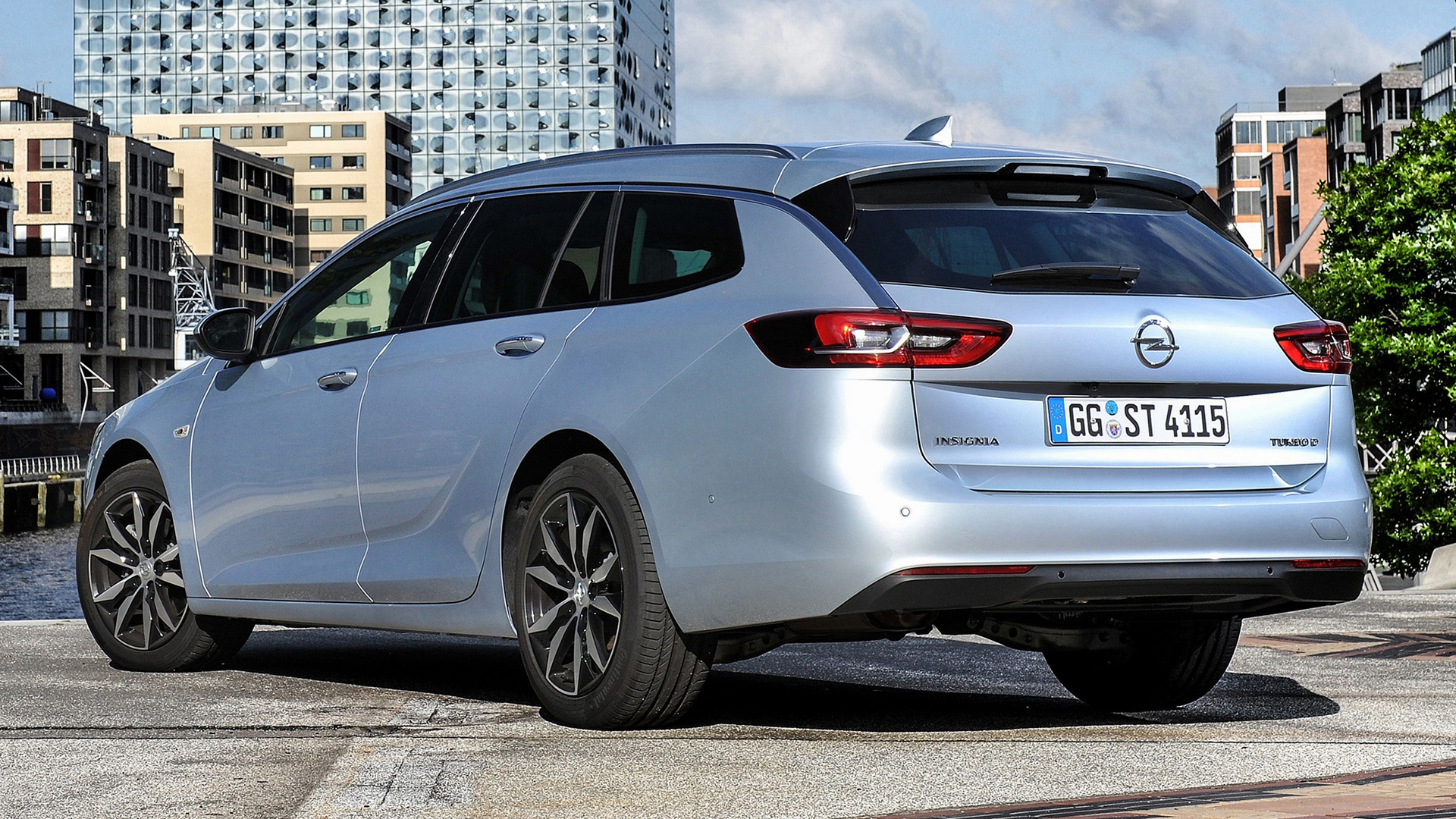 Opel Insignia Turbo D Sports Tourer Wallpapers