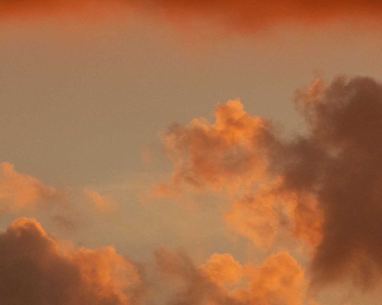Orange Clouds Aesthetic Wallpapers
