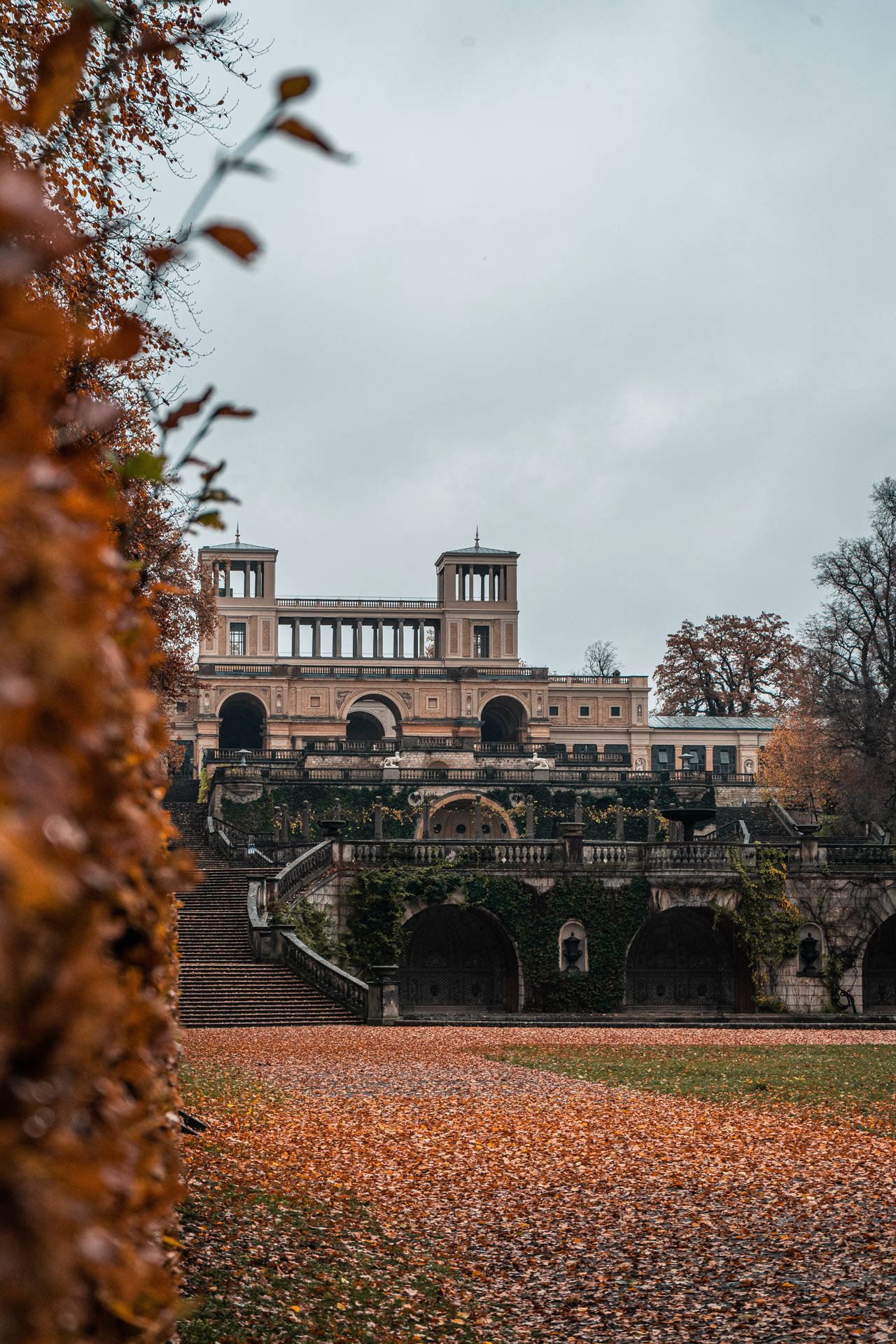 Orangery Palace Wallpapers