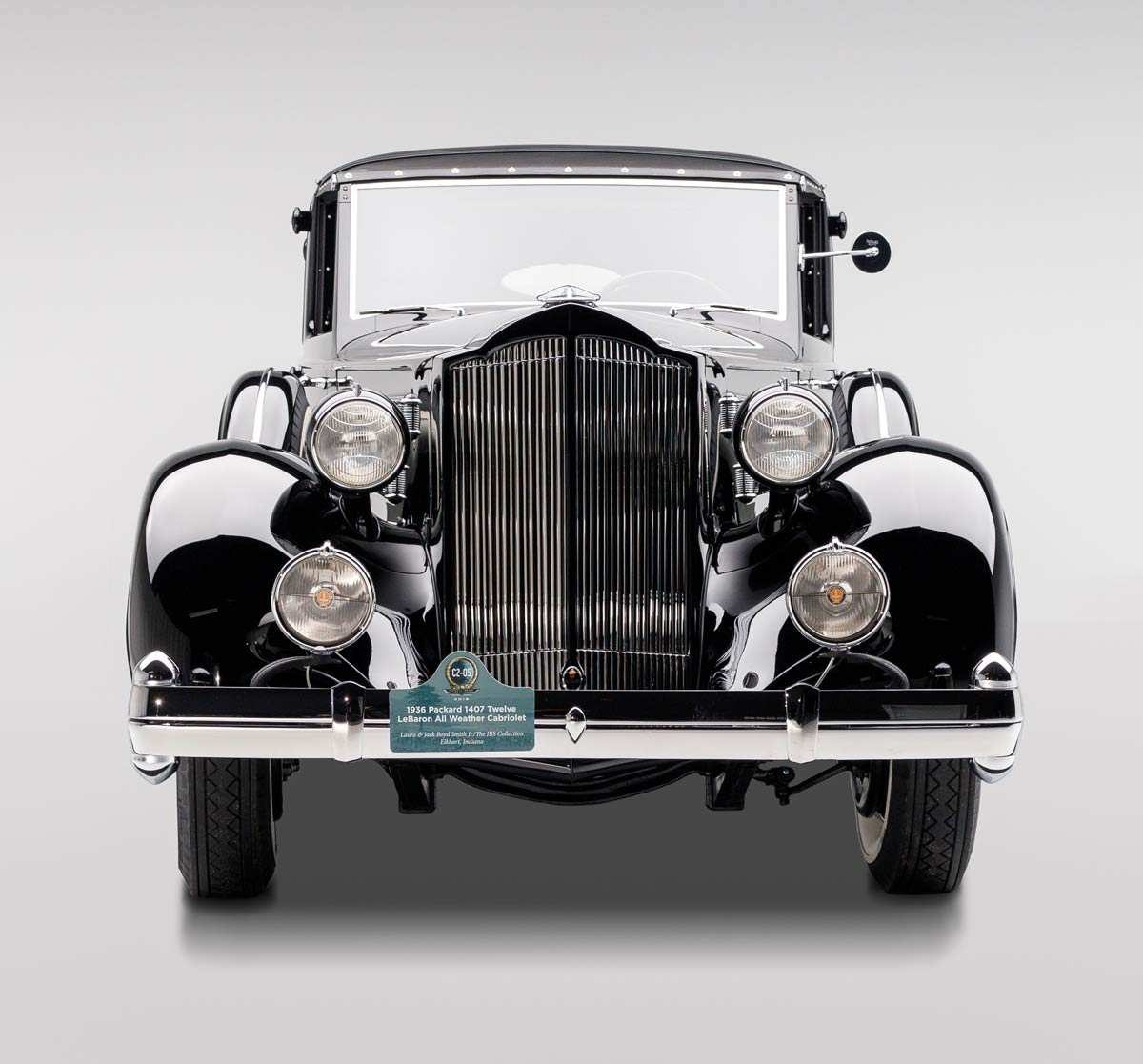 Packard Deluxe Eight All-Weather Town Car Wallpapers