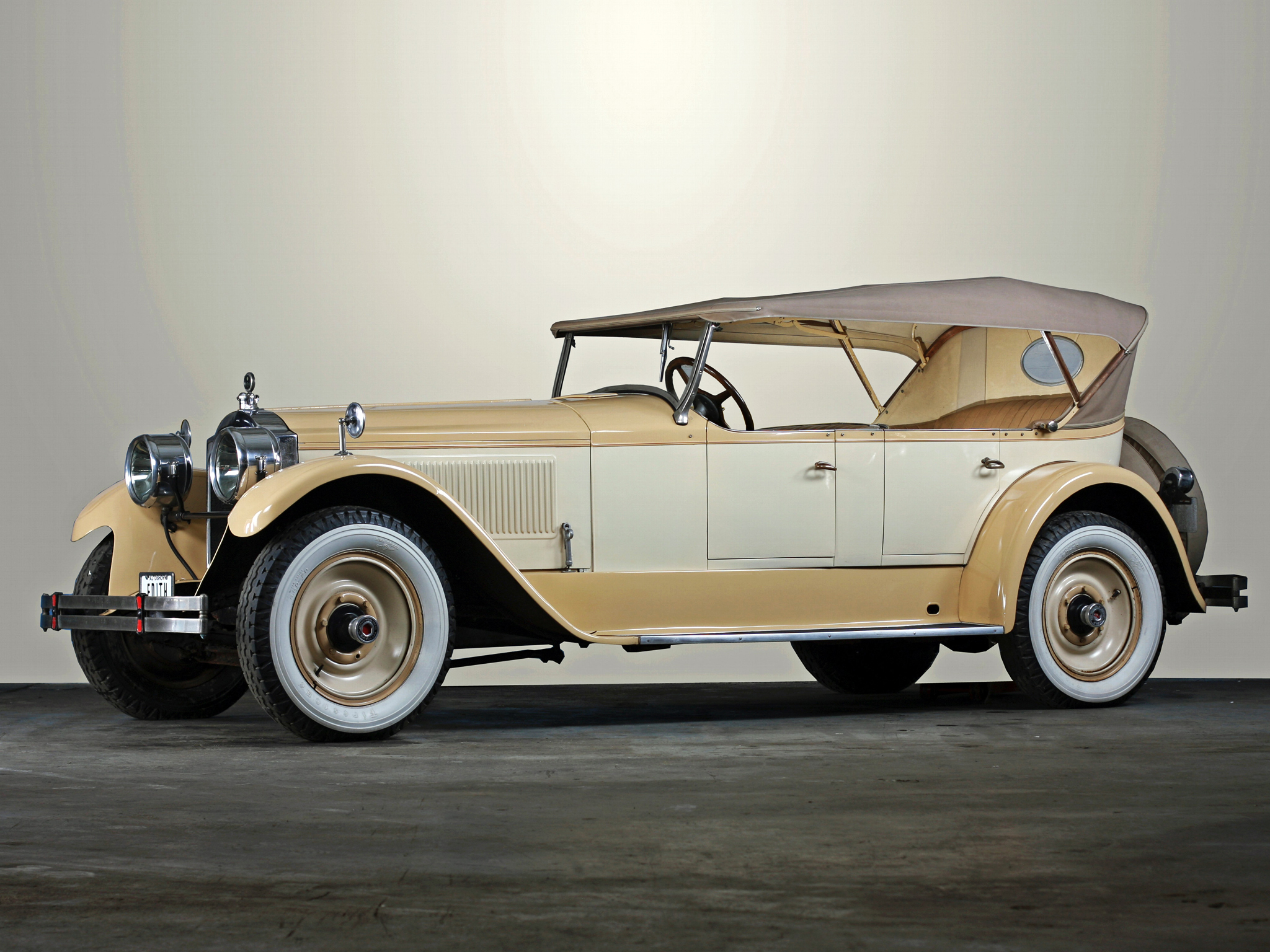 Packard Speedster Eight Phaeton Wallpapers