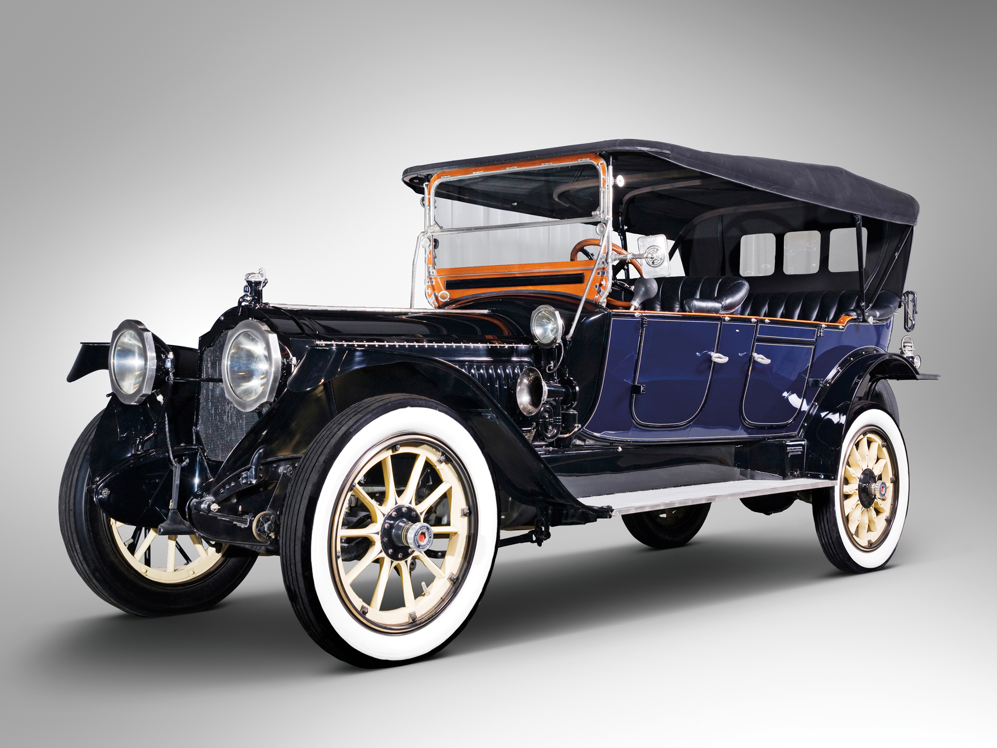 Packard Twin Six Touring Wallpapers