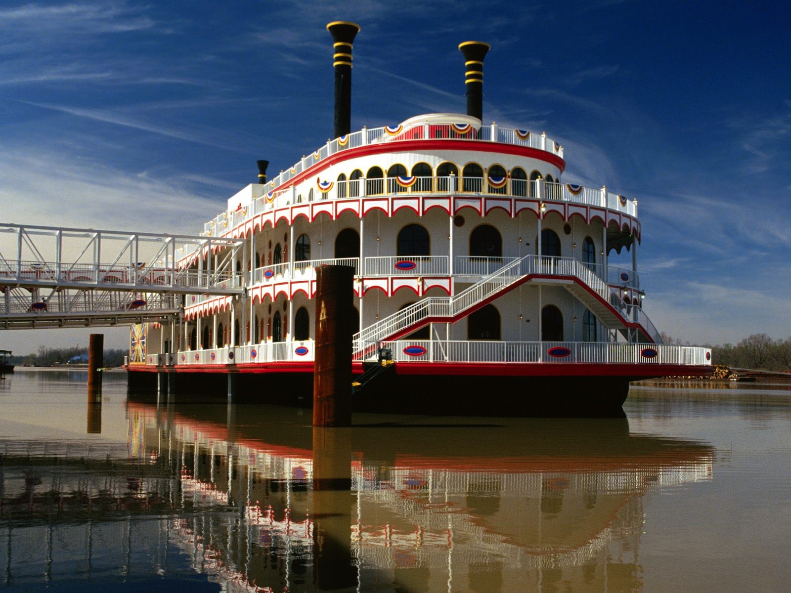 Paddle Steamer Wallpapers